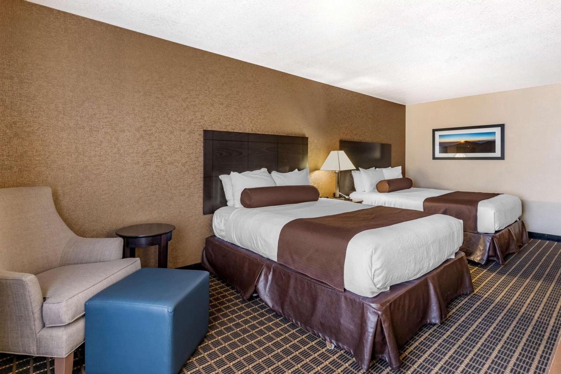 Best Western Plus Las Vegas West photo 23