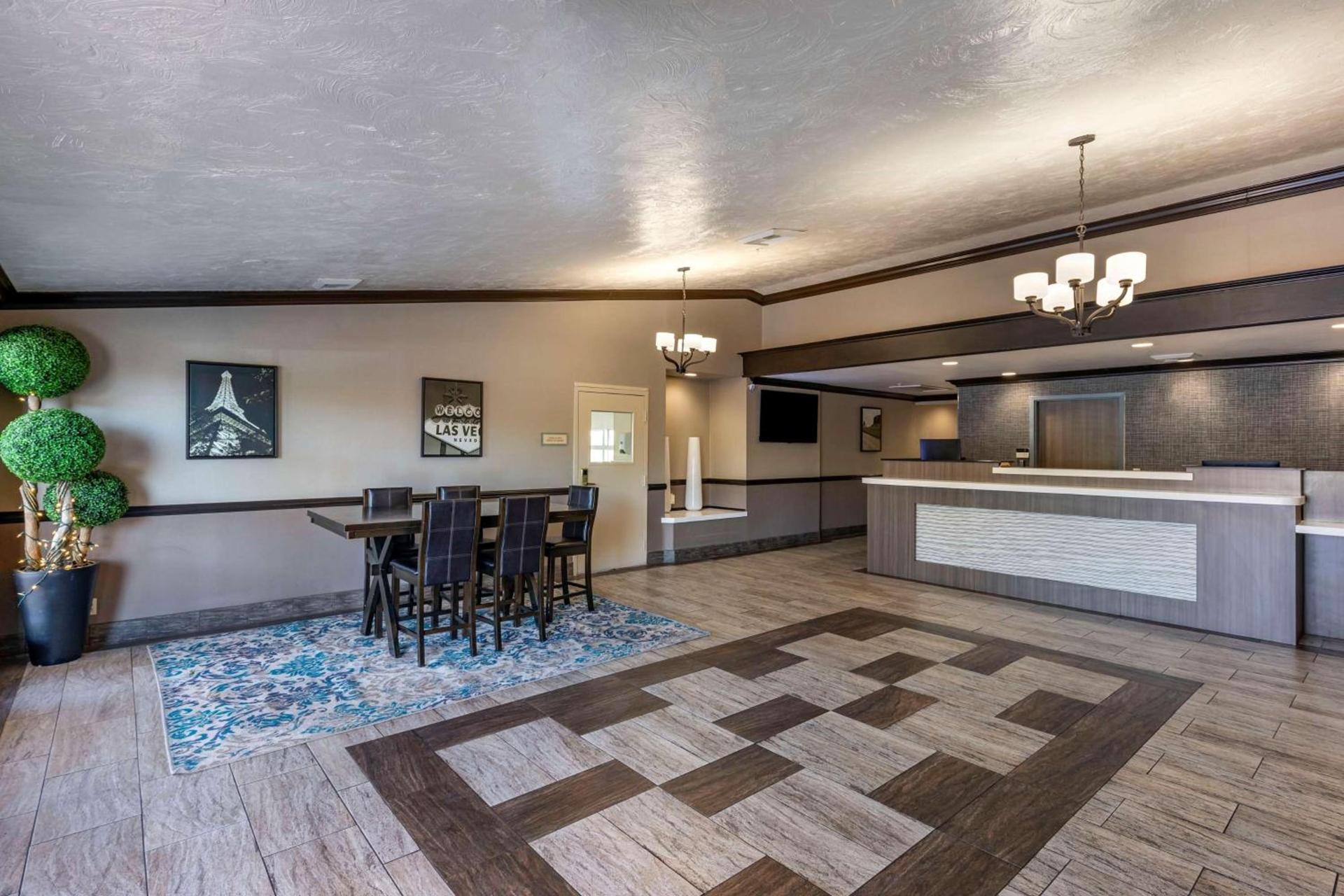 Best Western Plus Las Vegas West photo 2