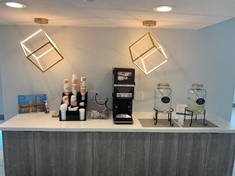 Rodeway Inn Sacramento-University Area photo 3