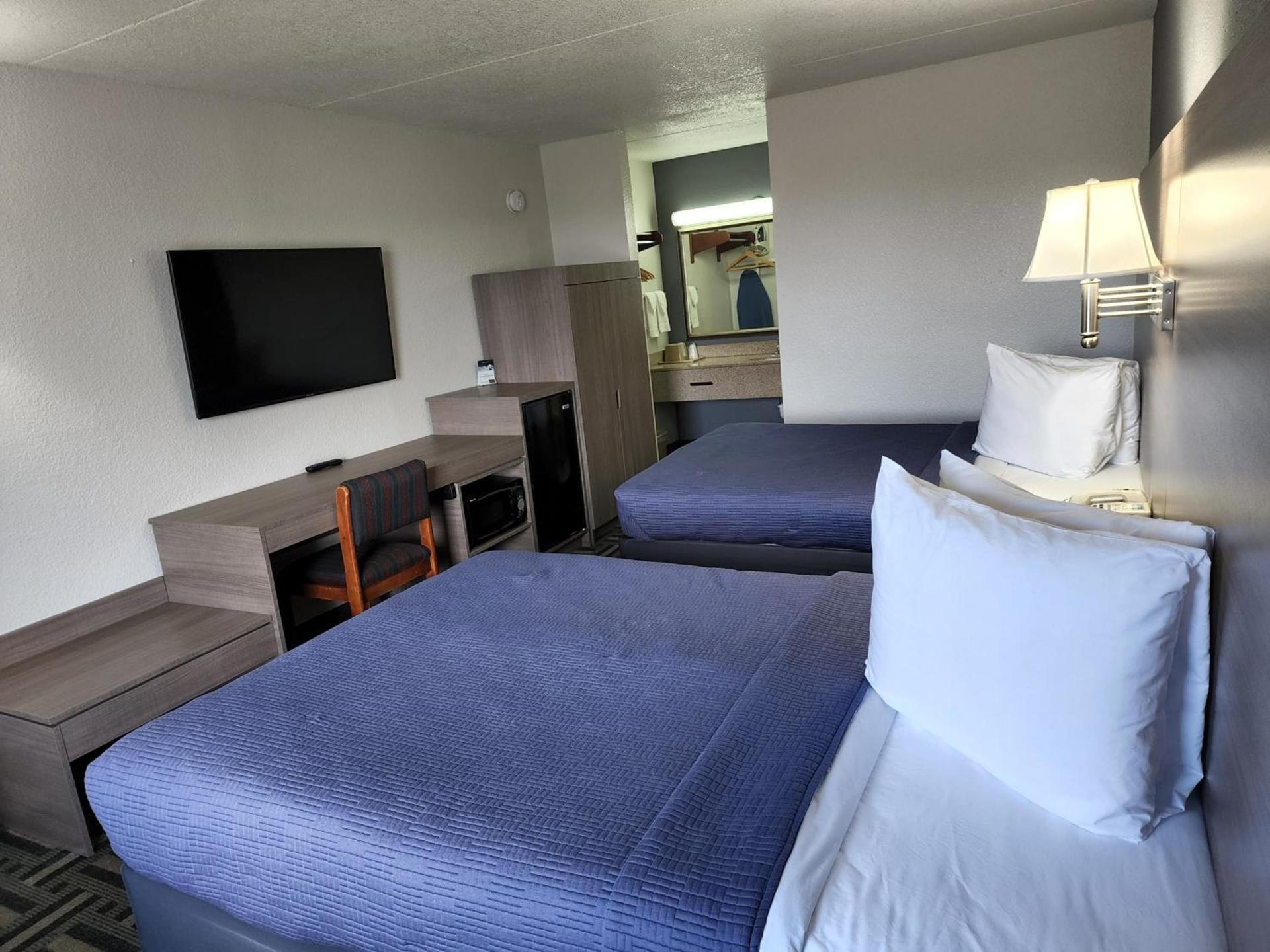 Drakes Creek Inn photo 32