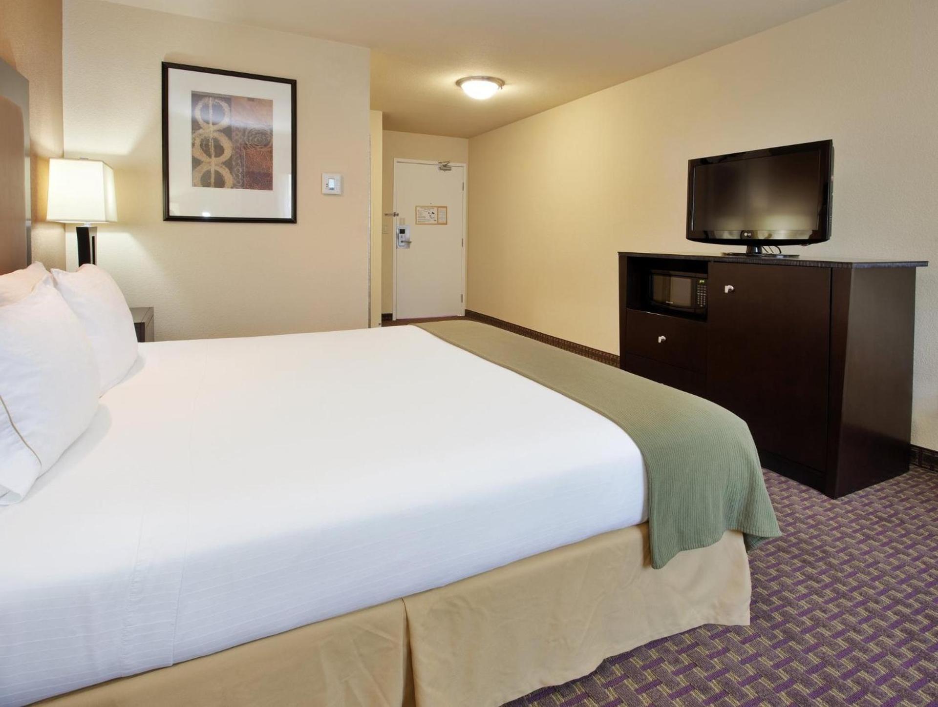 Holiday Inn Express Union City San Jose by IHG photo 13