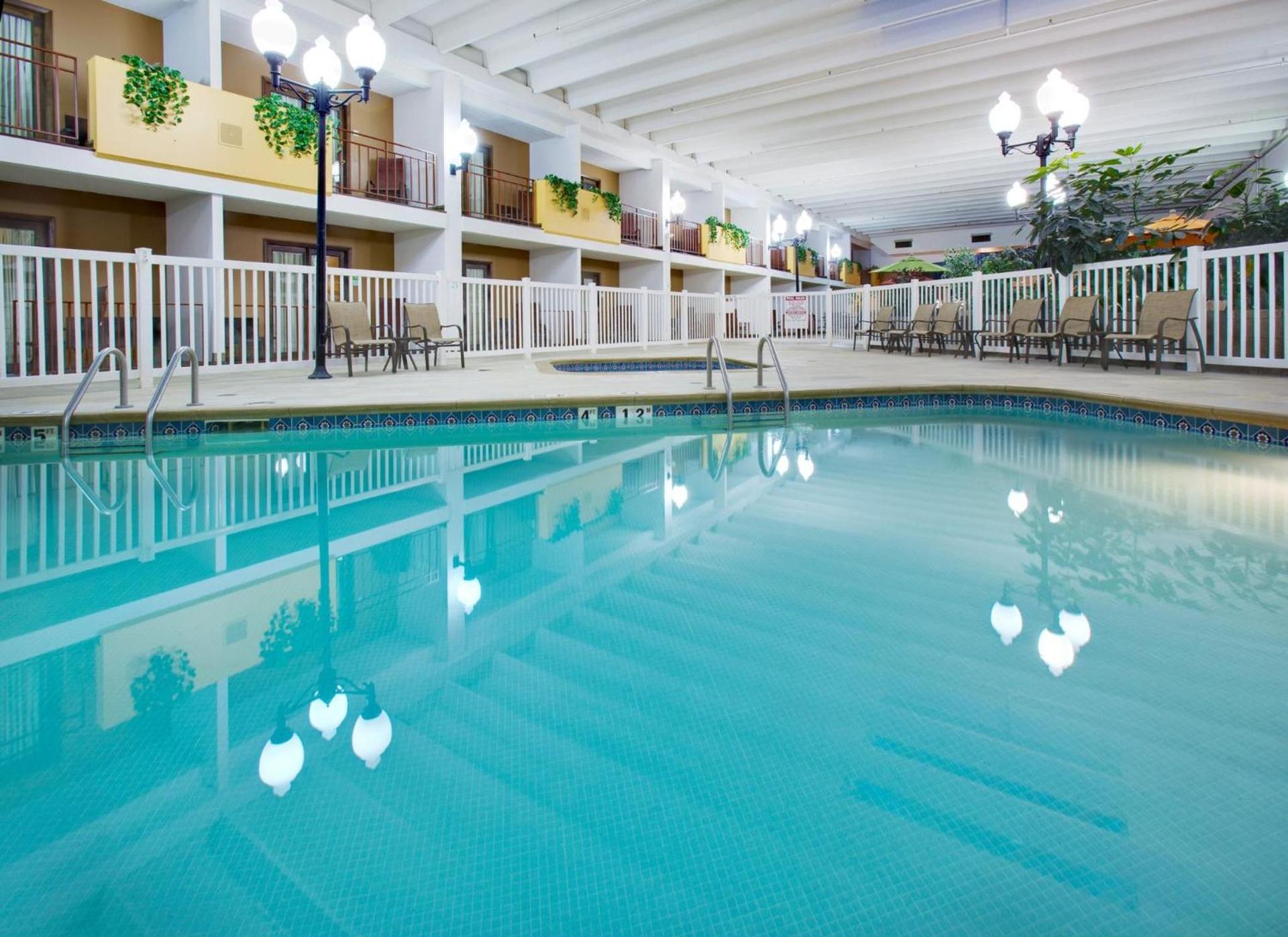 DoubleTree by Hilton Austin, MN photo 48