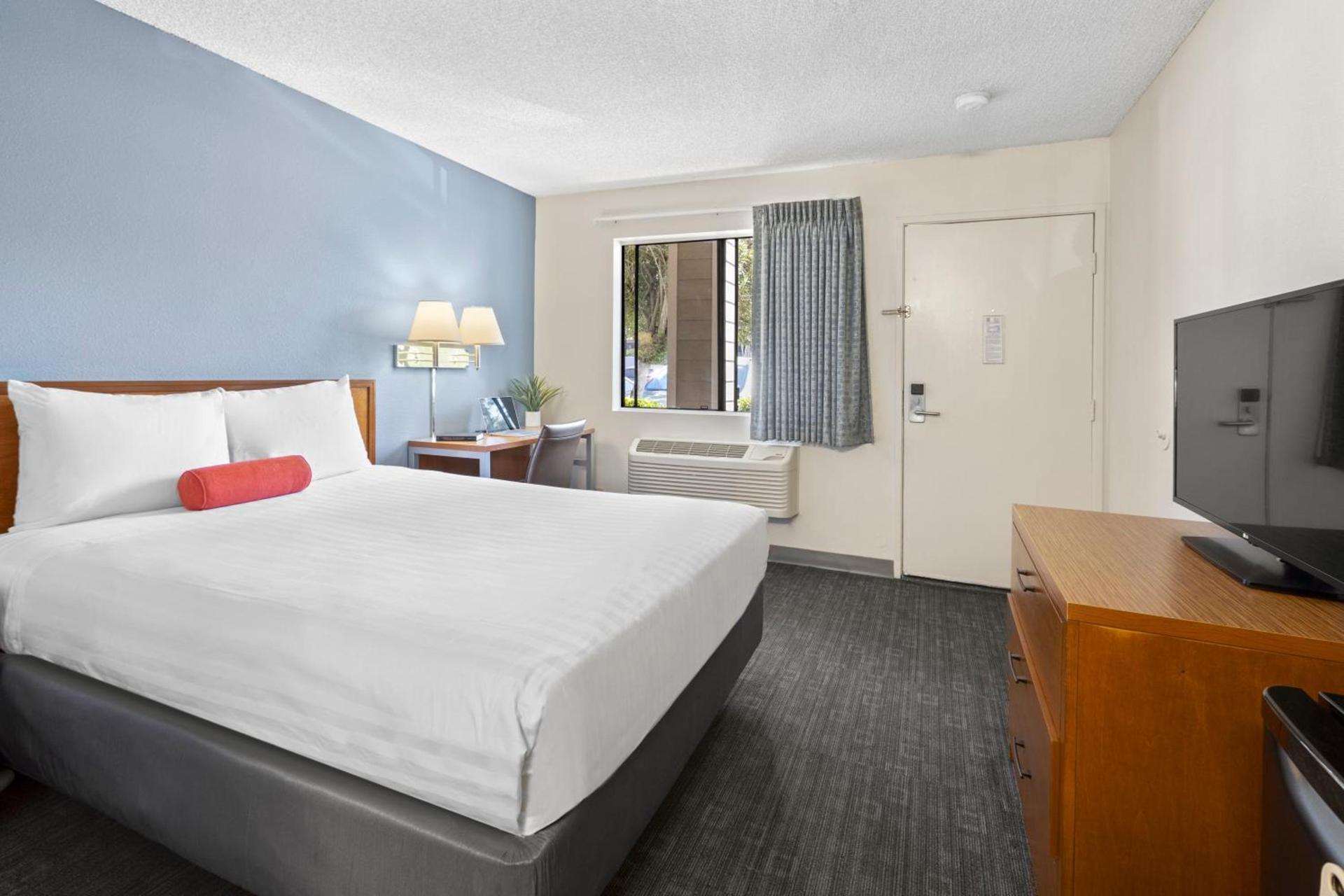 Good Nite Inn Calabasas photo 14