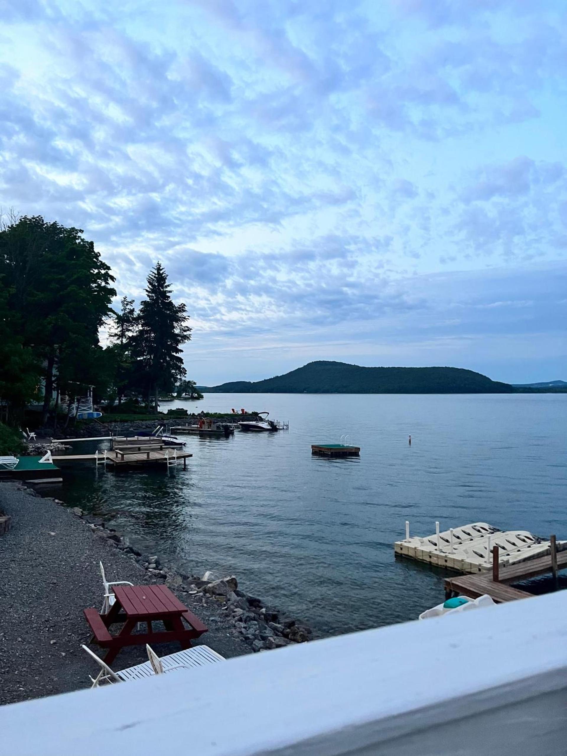 Lake View Motel photo 4