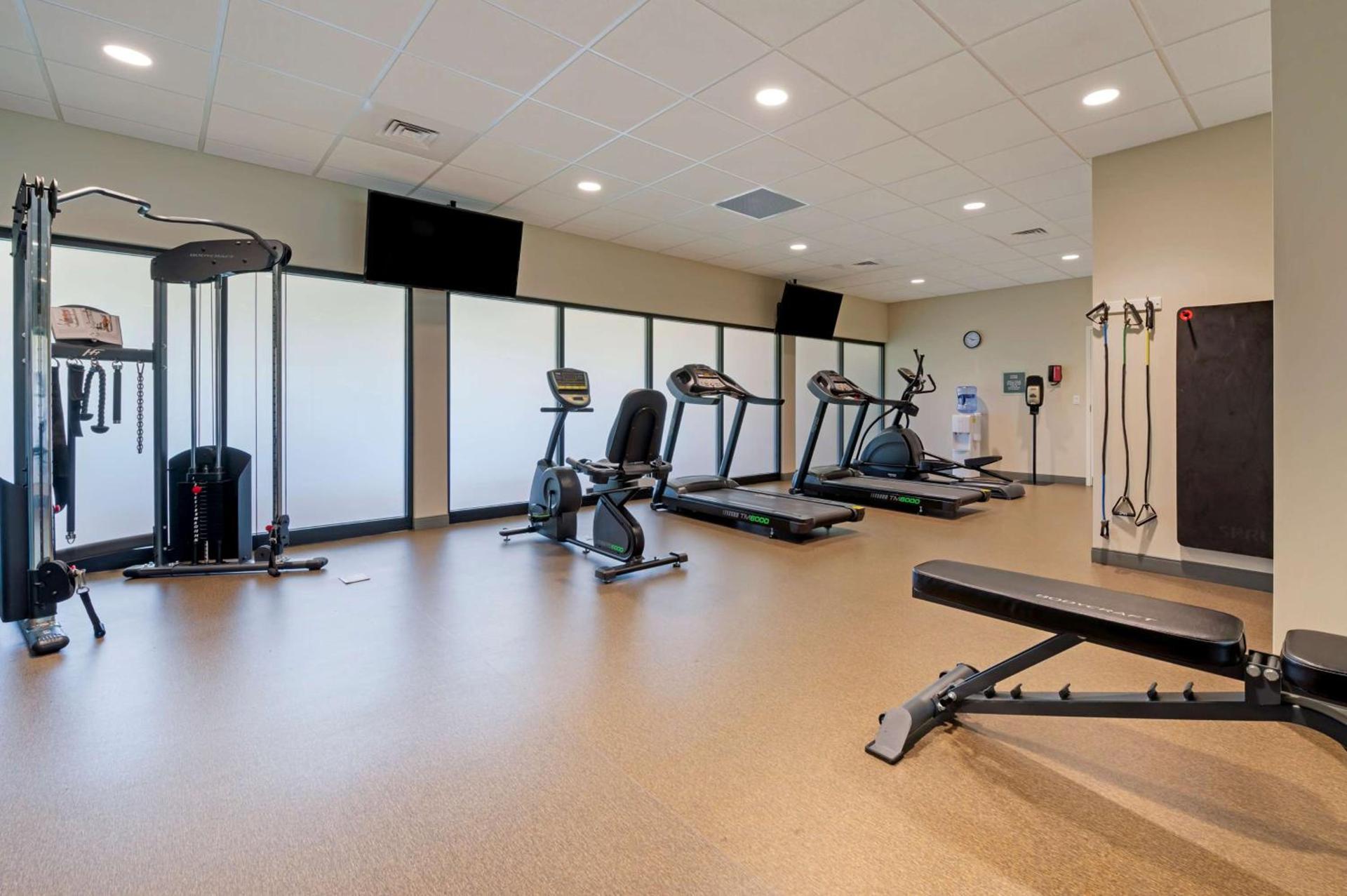 Best Western Plus Centralia Hotel & Suites photo 19