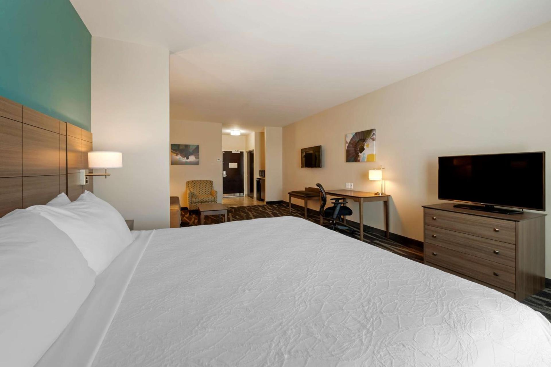 Best Western Plus Centralia Hotel & Suites photo 26
