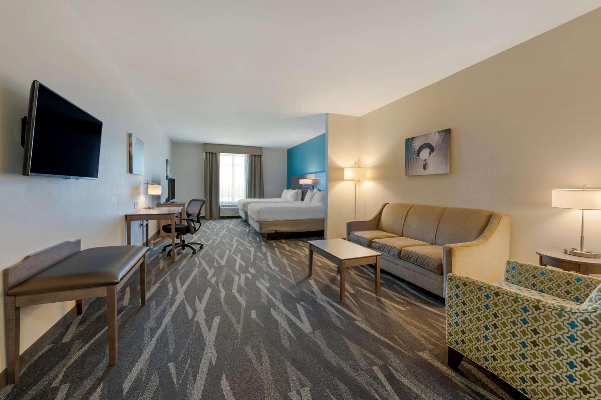 Best Western Plus Centralia Hotel & Suites photo 29