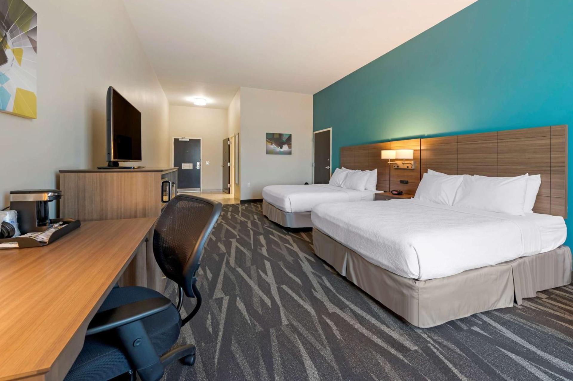 Best Western Plus Centralia Hotel & Suites photo 31