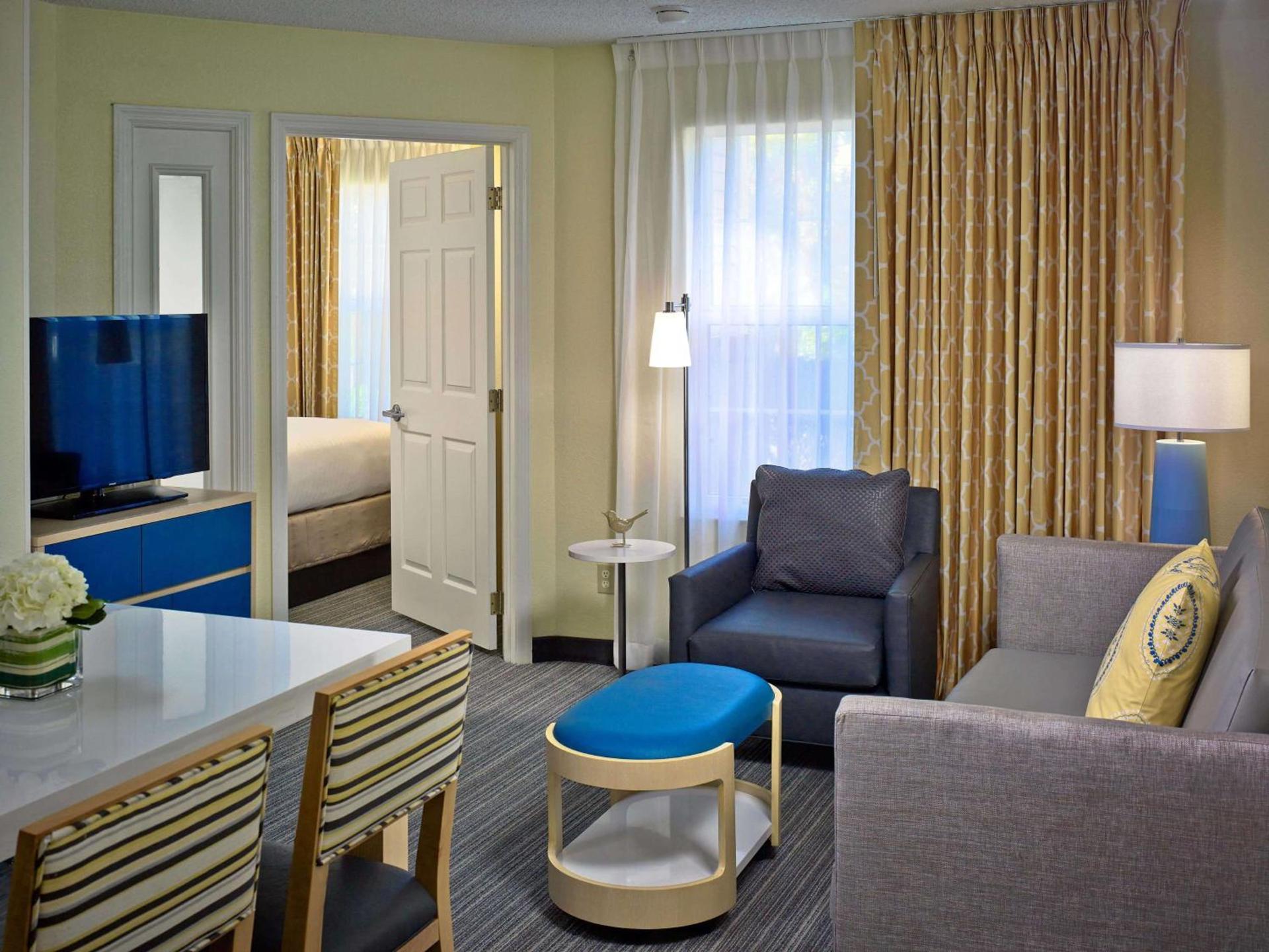 Sonesta ES Suites Cincinnati - Sharonville East photo 6