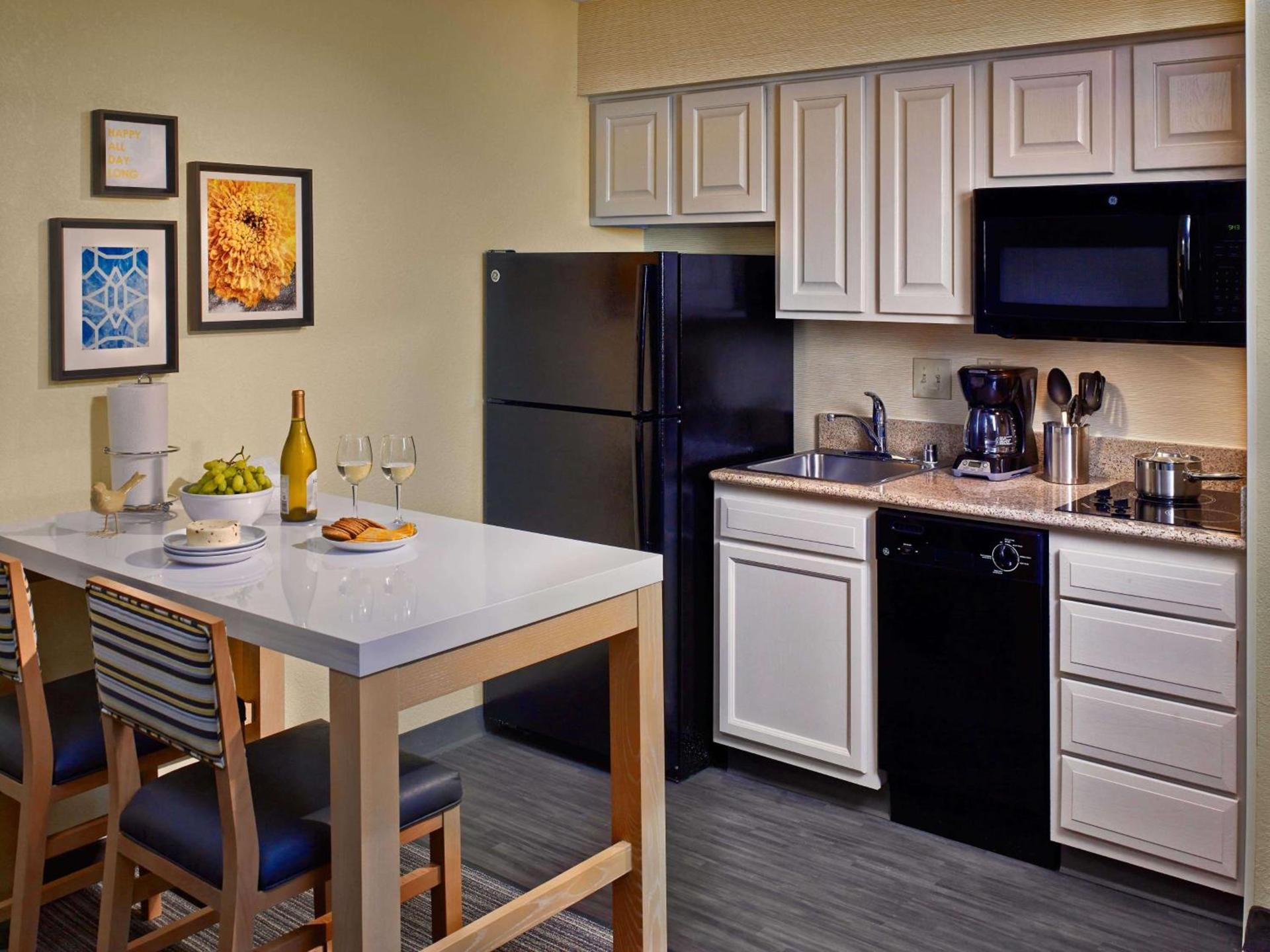 Sonesta ES Suites Cincinnati - Sharonville East photo 8