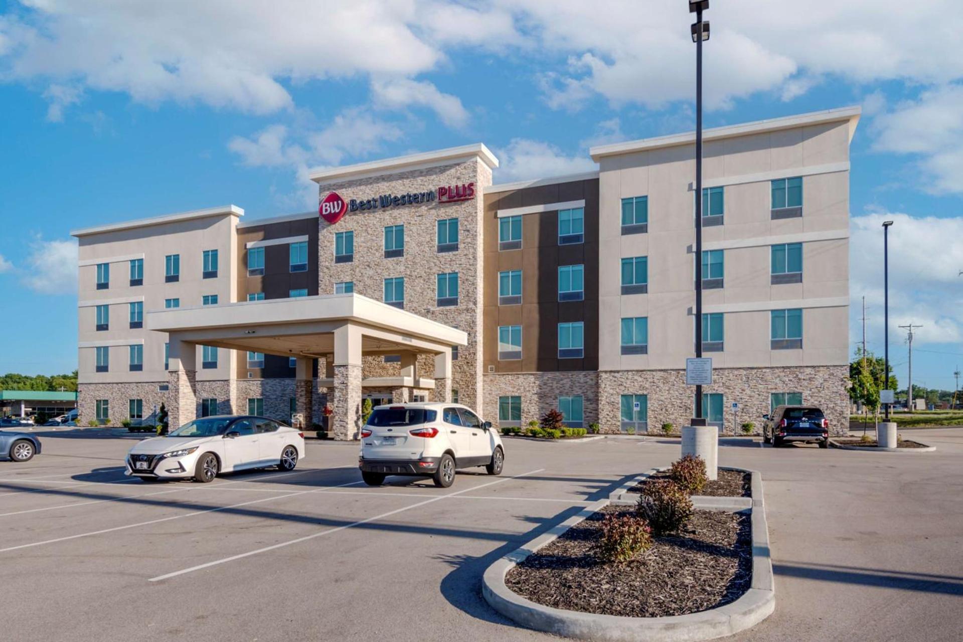 Hyatt Select St Louis Airport photo 11