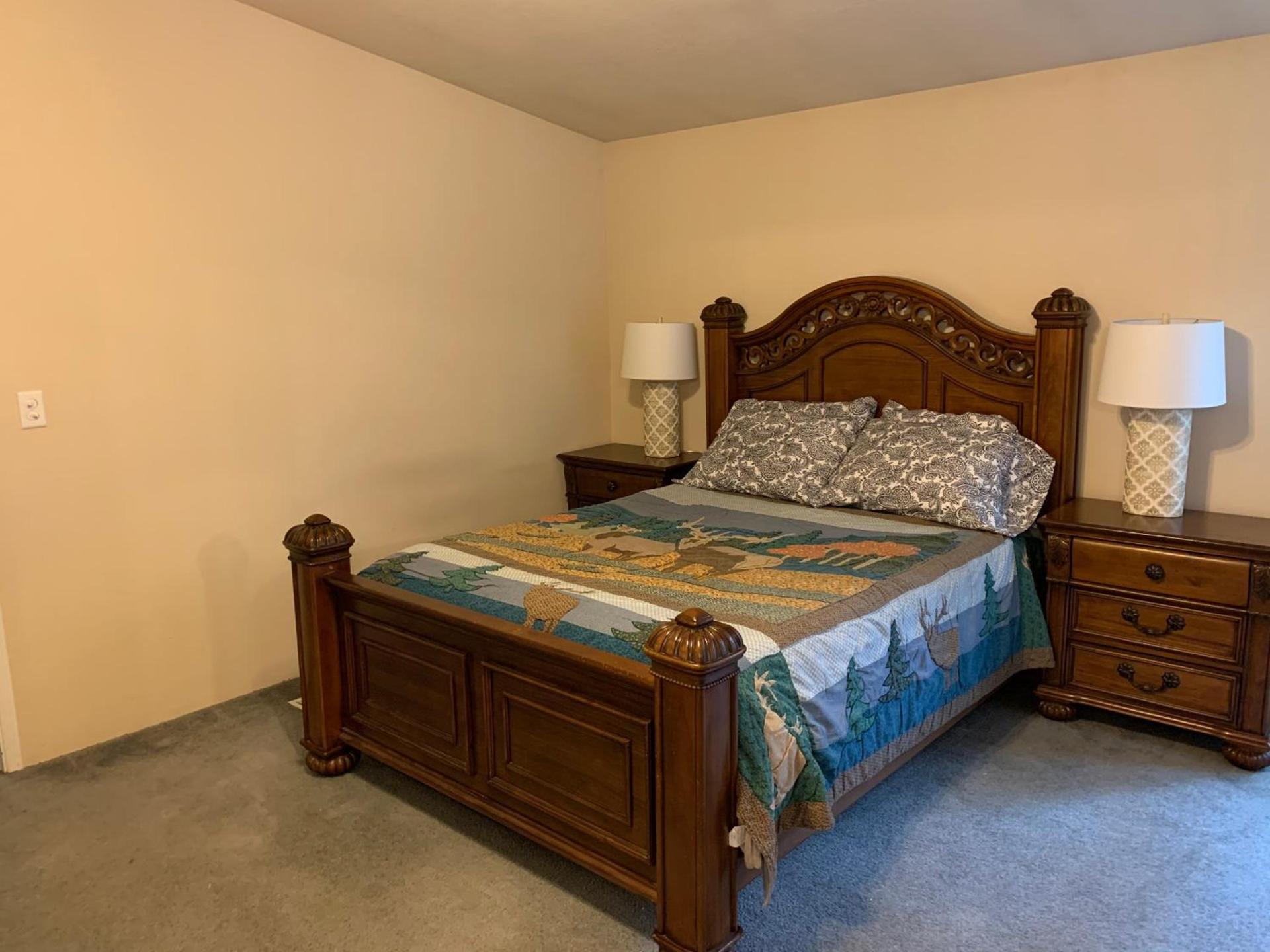 Glacier Haven Inn photo 68