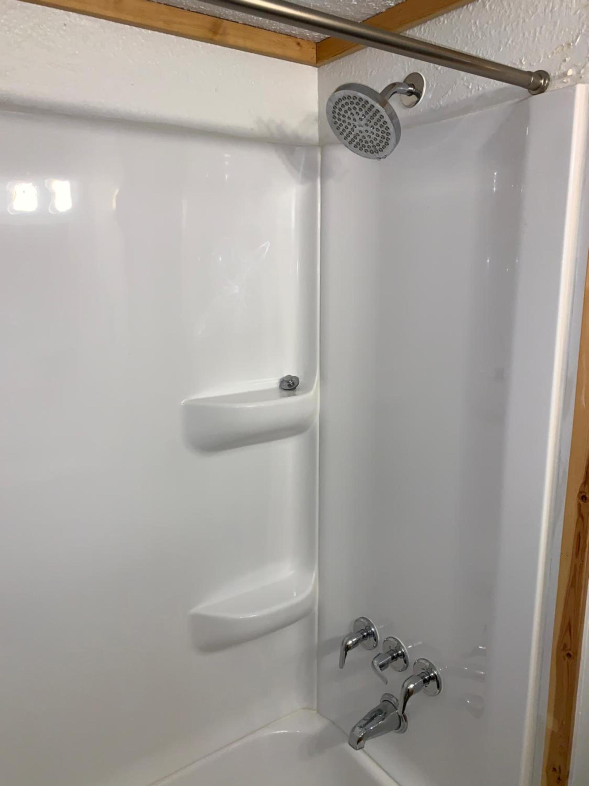 Glacier Haven Inn photo 81
