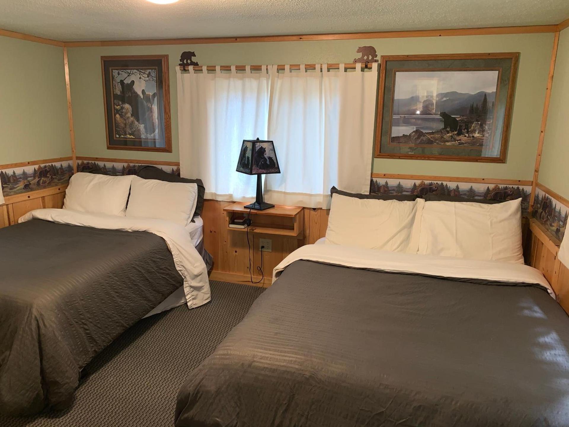 Glacier Haven Inn photo 88