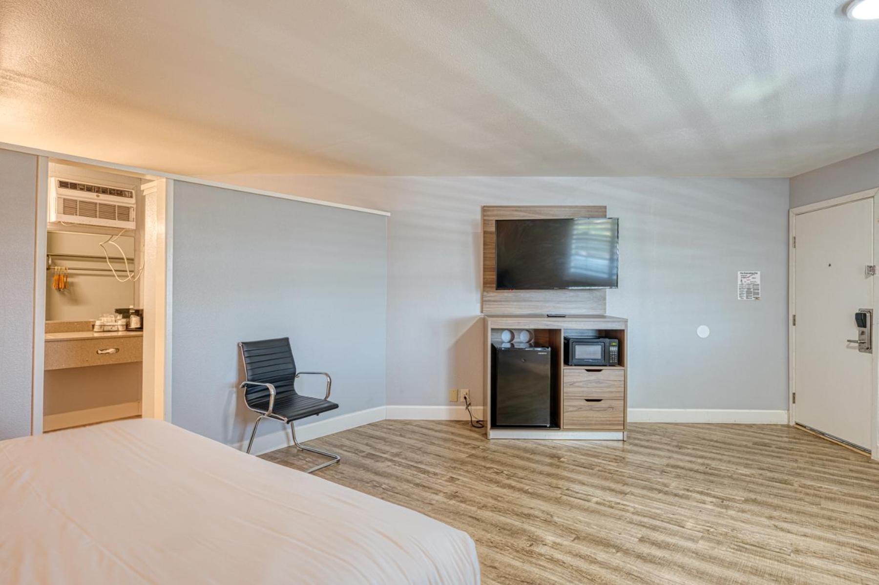 Vagabond Inn San Luis Obispo photo 35