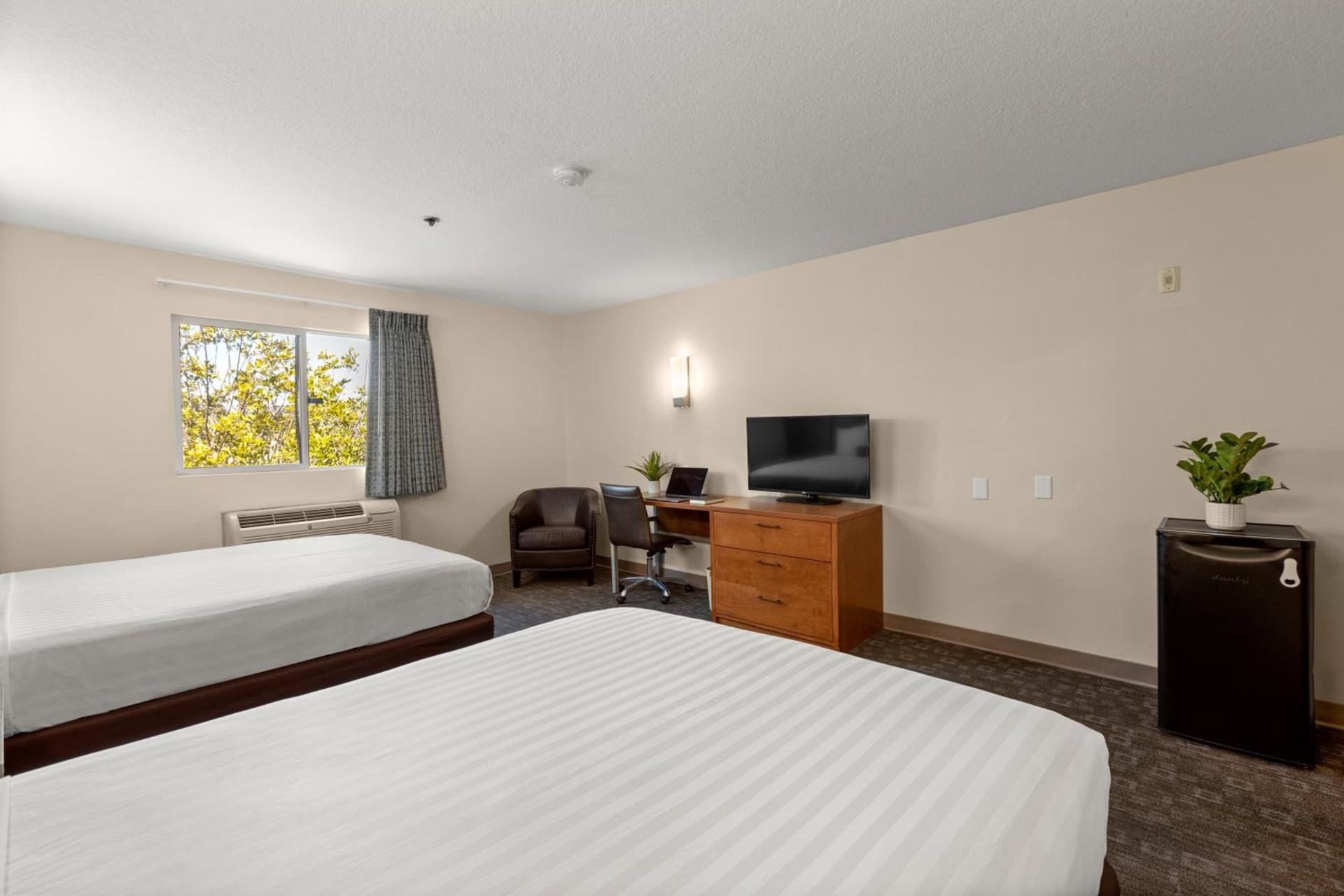 Good Nite Inn Fremont photo 5