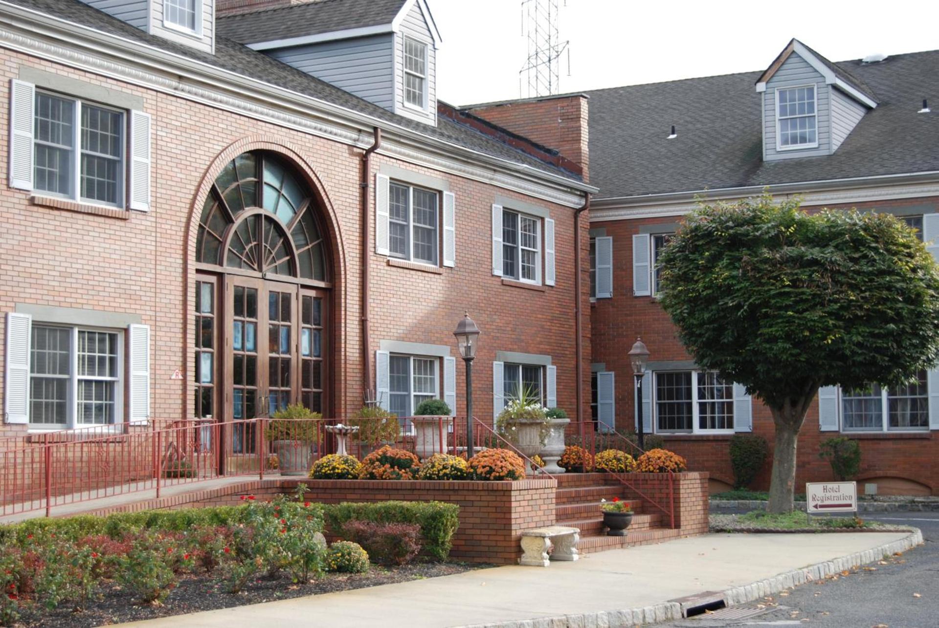 Colts Neck Inn Hotel photo 12