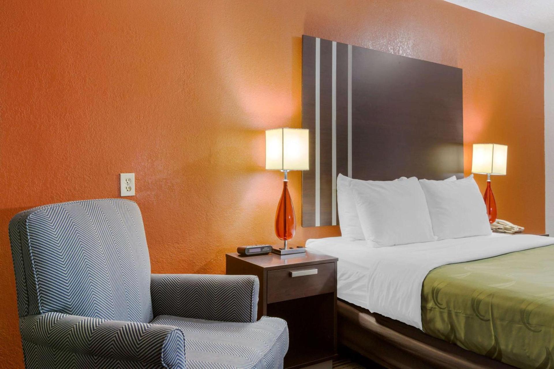 Quality Inn Columbus-East photo 6