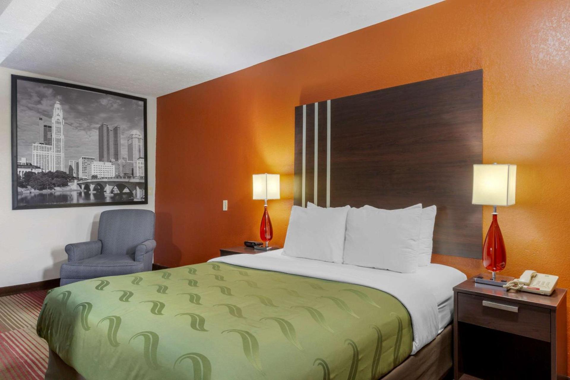 Quality Inn Columbus-East photo 10