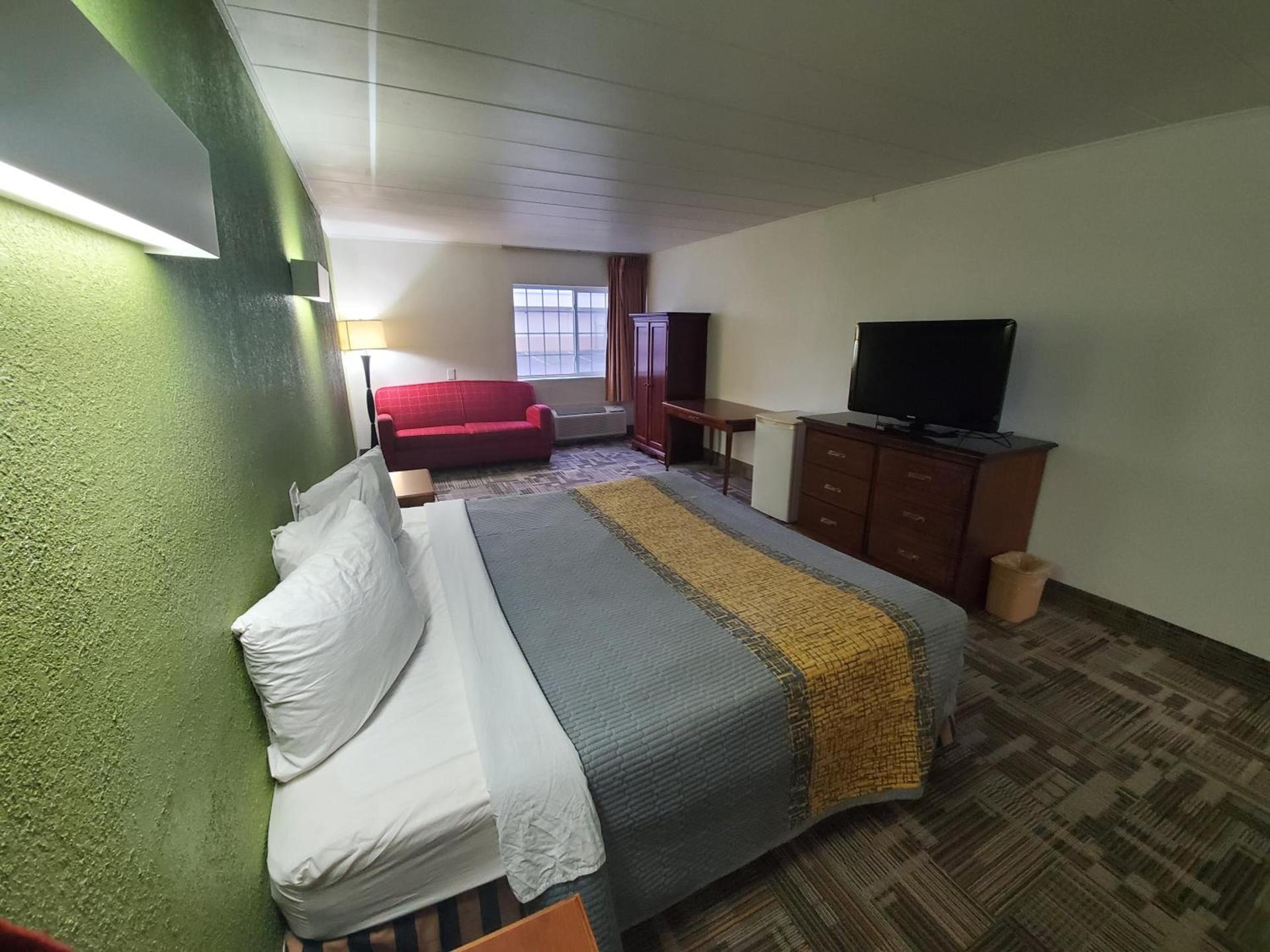 Royal Inn Hotel photo 20