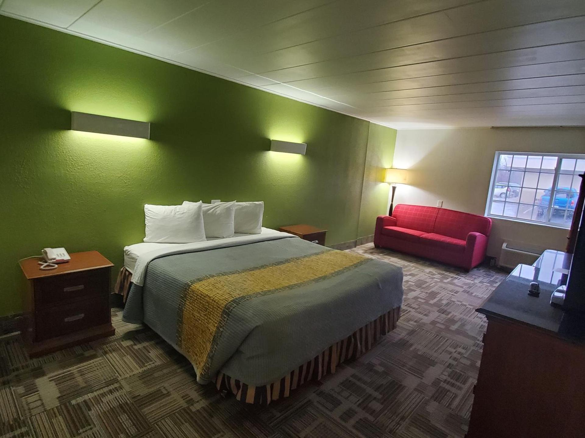 Royal Inn Hotel photo 18