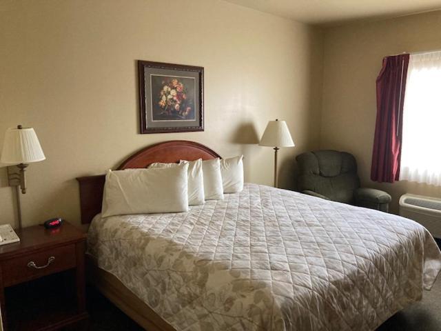 Sandhills Guest House Motel photo 36