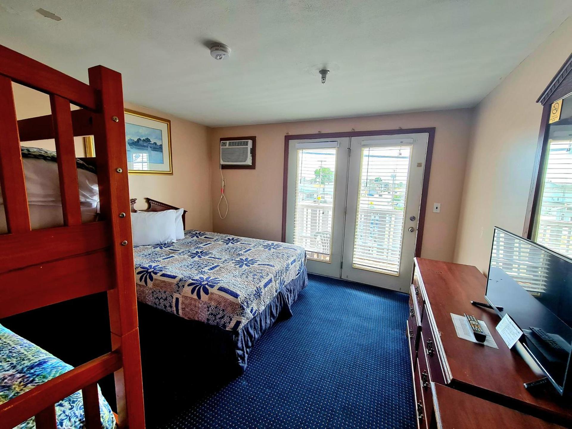 Regal Inn Hampton Beach photo 23