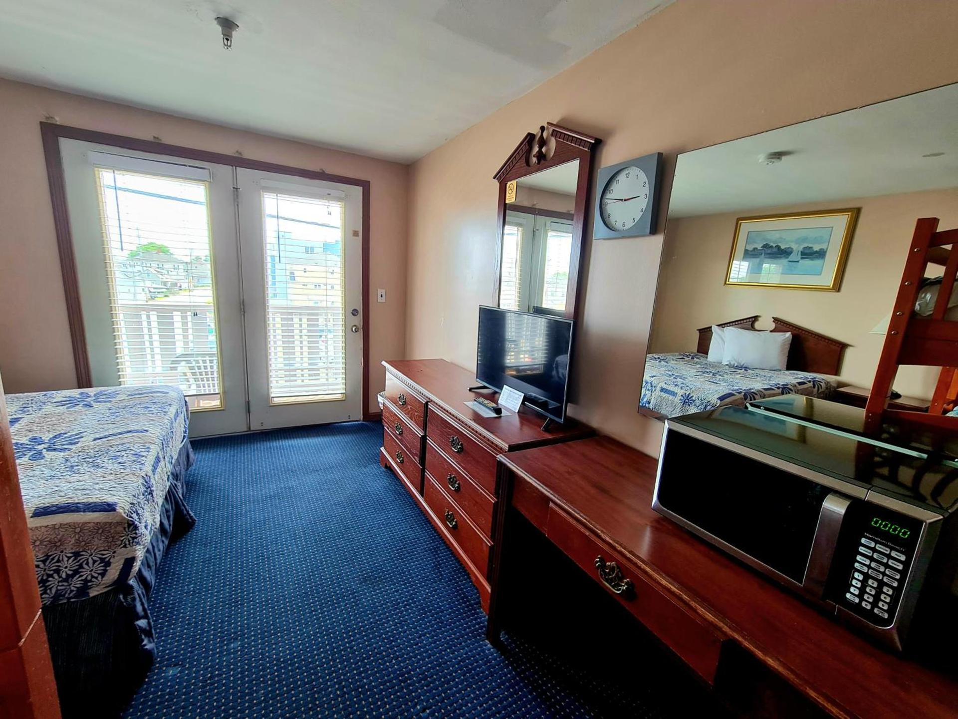 Regal Inn Hampton Beach photo 8
