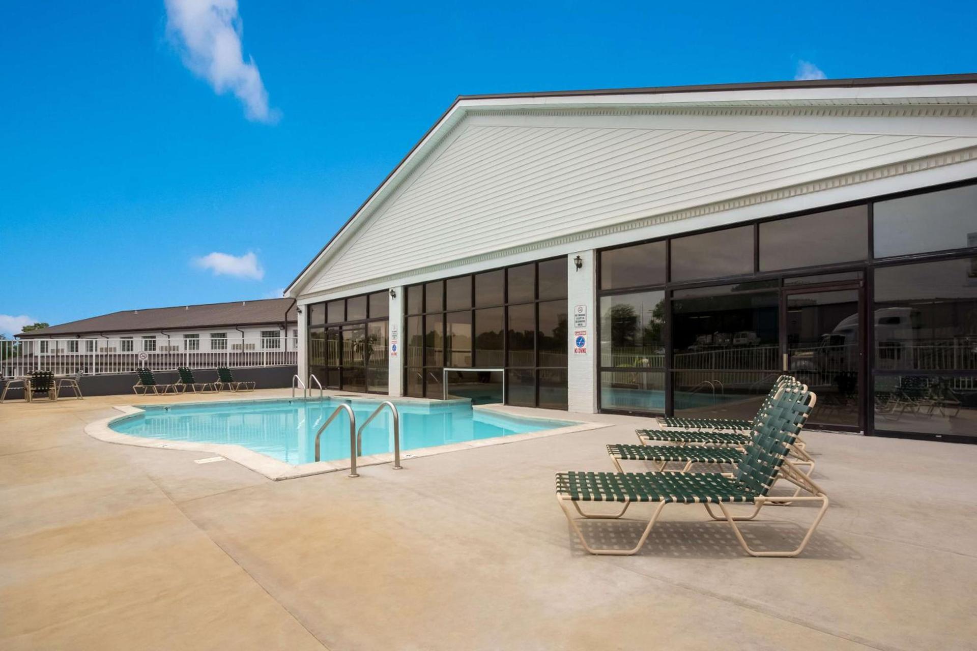 Best Western Parkside Inn photo 29