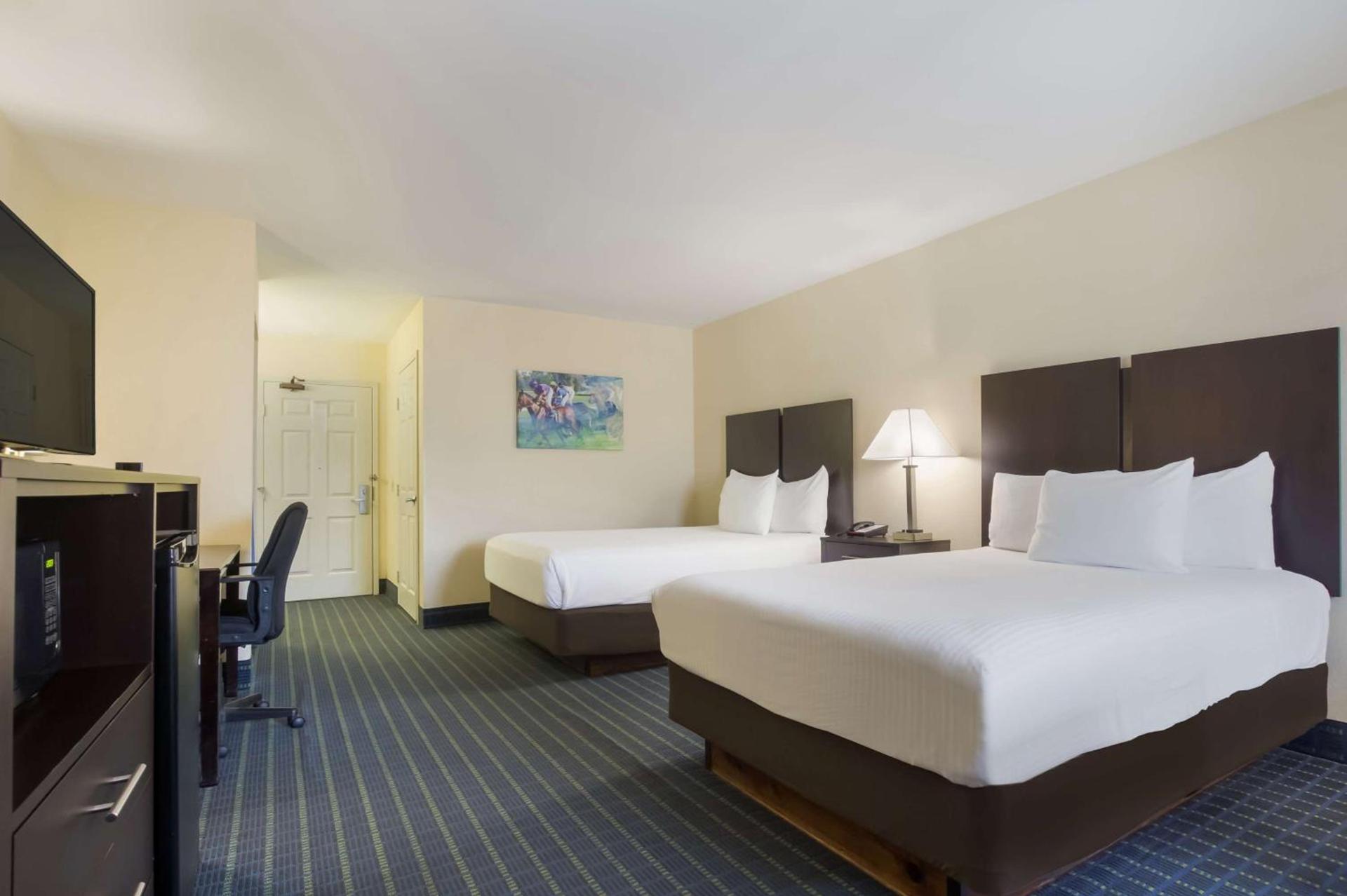 Best Western Parkside Inn photo 13