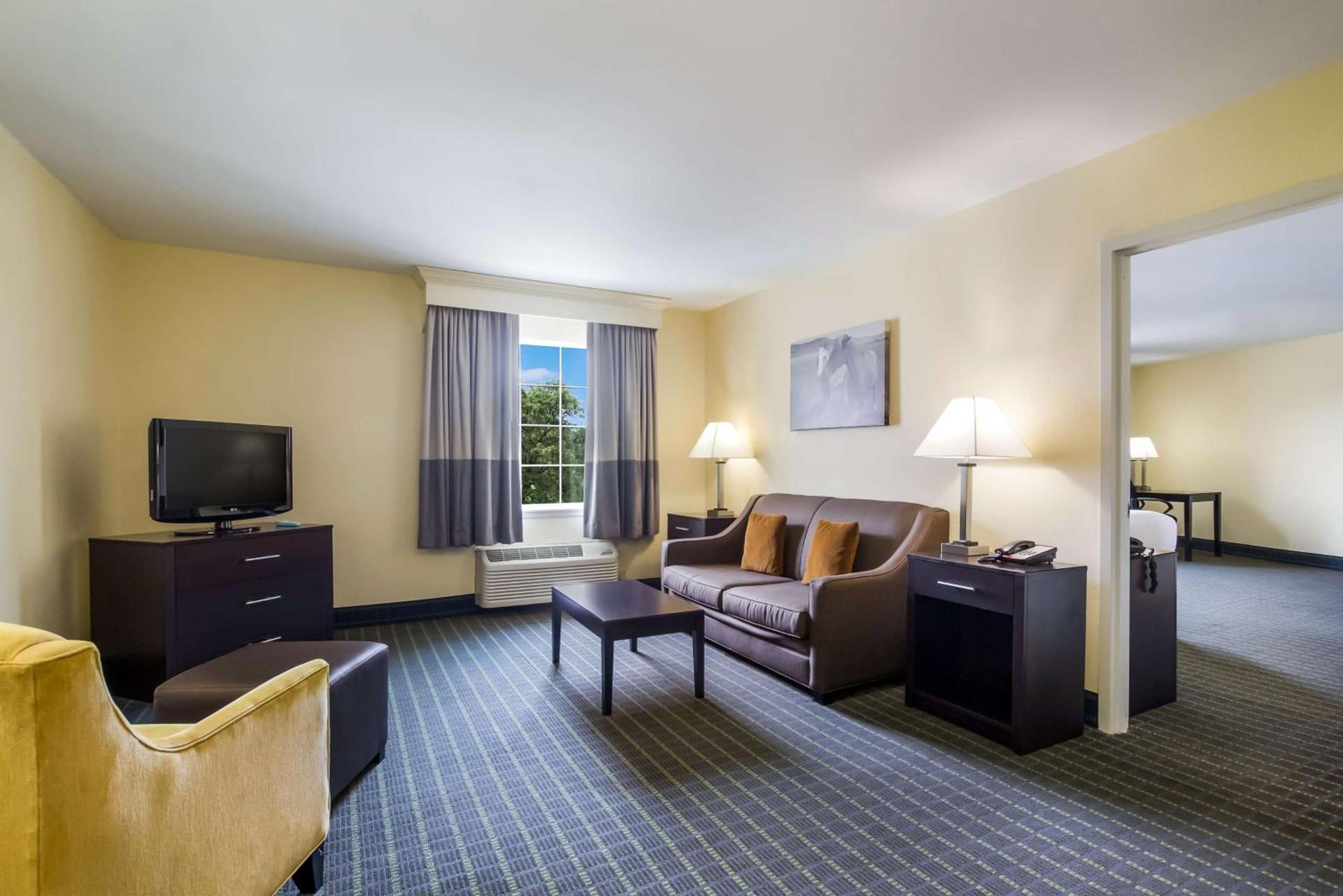 Best Western Parkside Inn photo 18