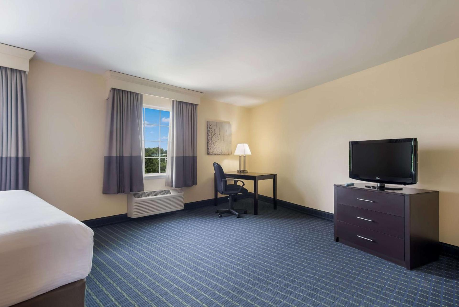 Best Western Parkside Inn photo 19