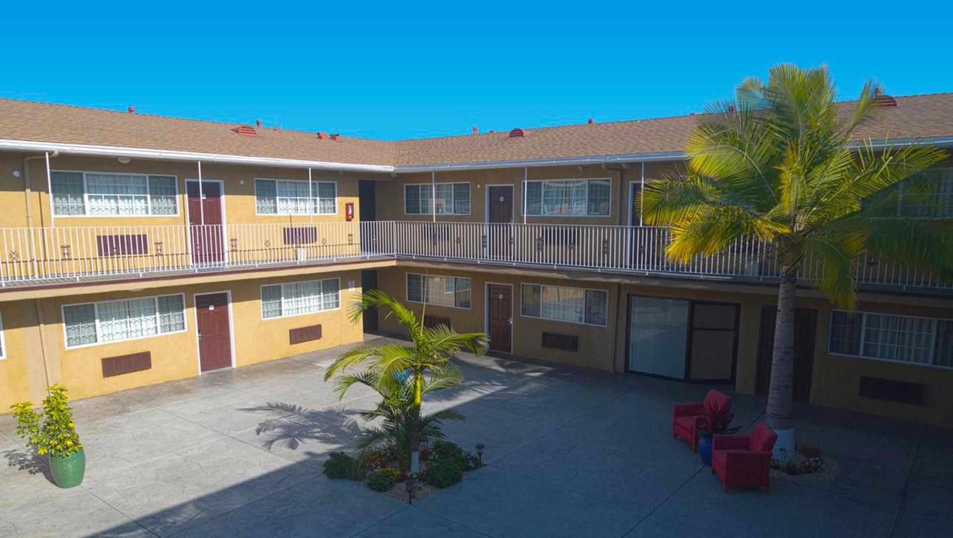 Kings Motel Inglewood photo 3