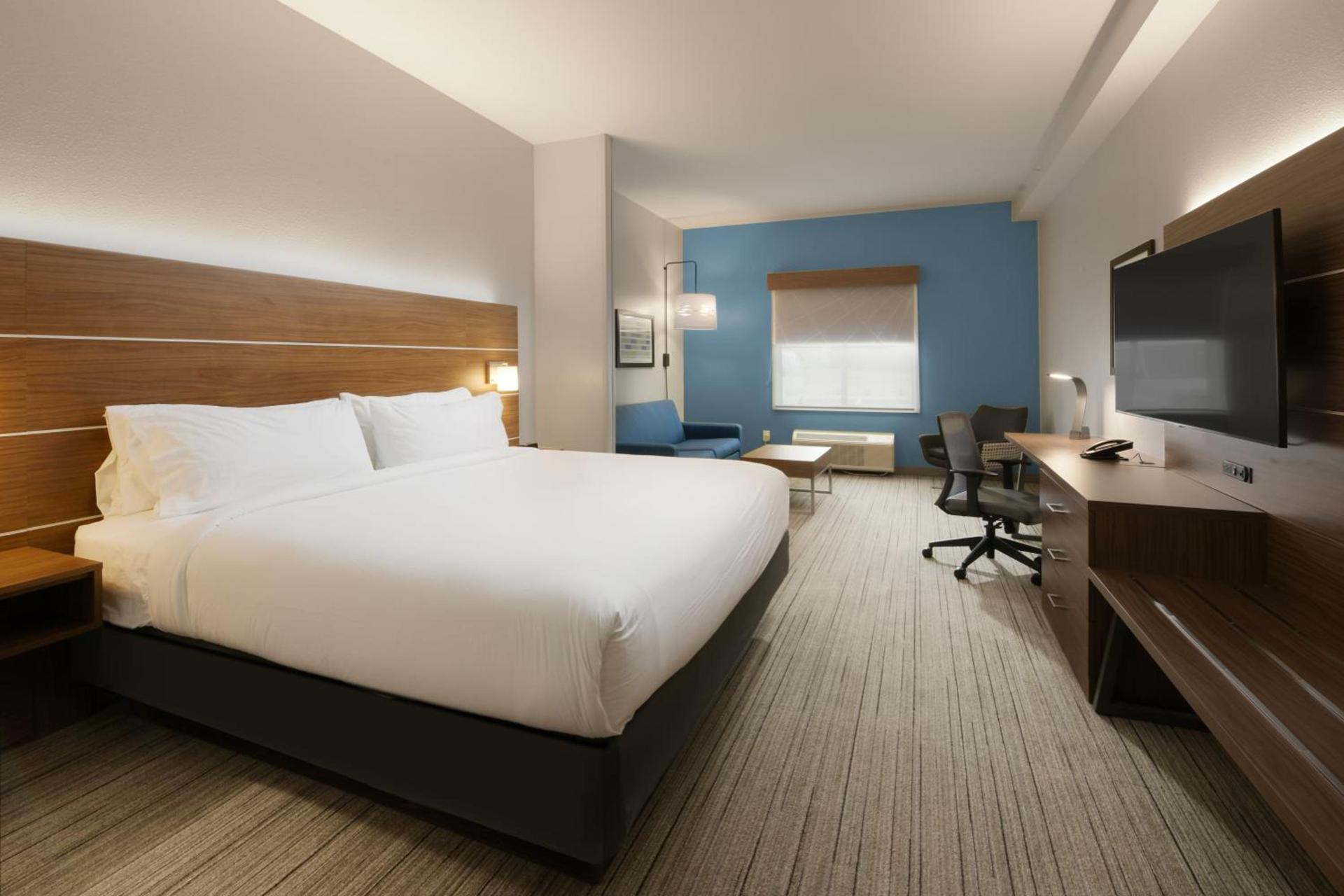 Holiday Inn Express & Suites - Williamstown - Glassboro by IHG photo 31