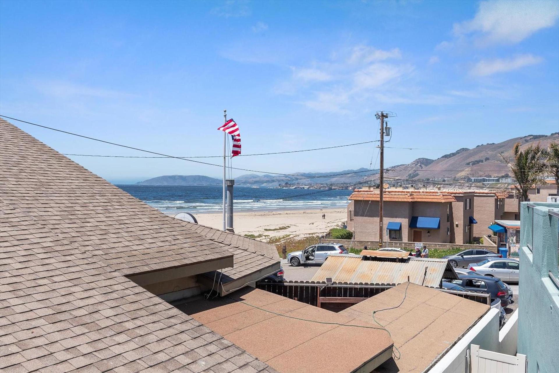 Beach House Inn & Suites photo 6