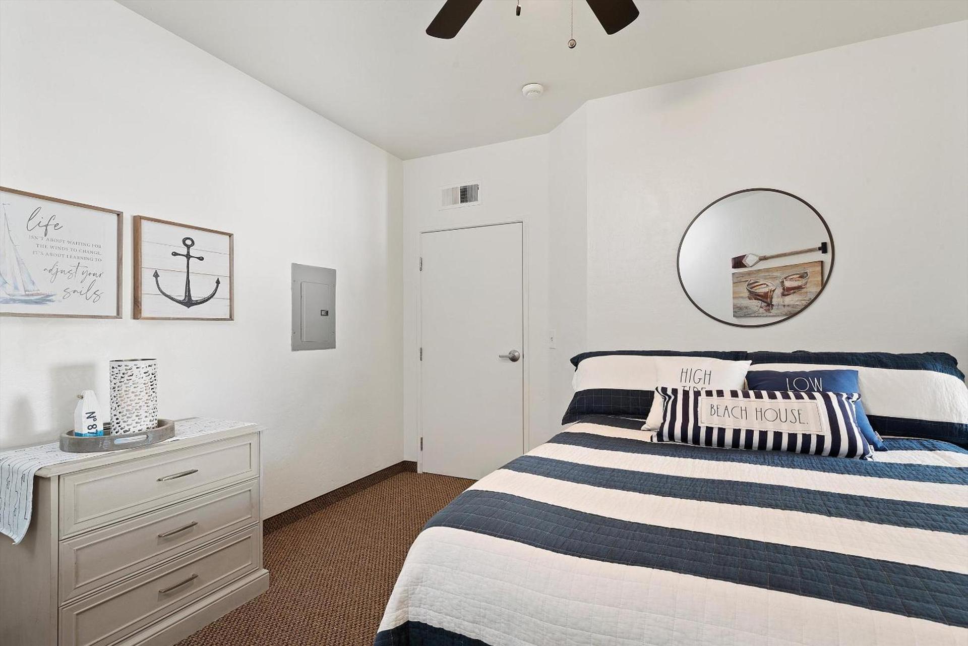 Beach House Inn & Suites photo 9