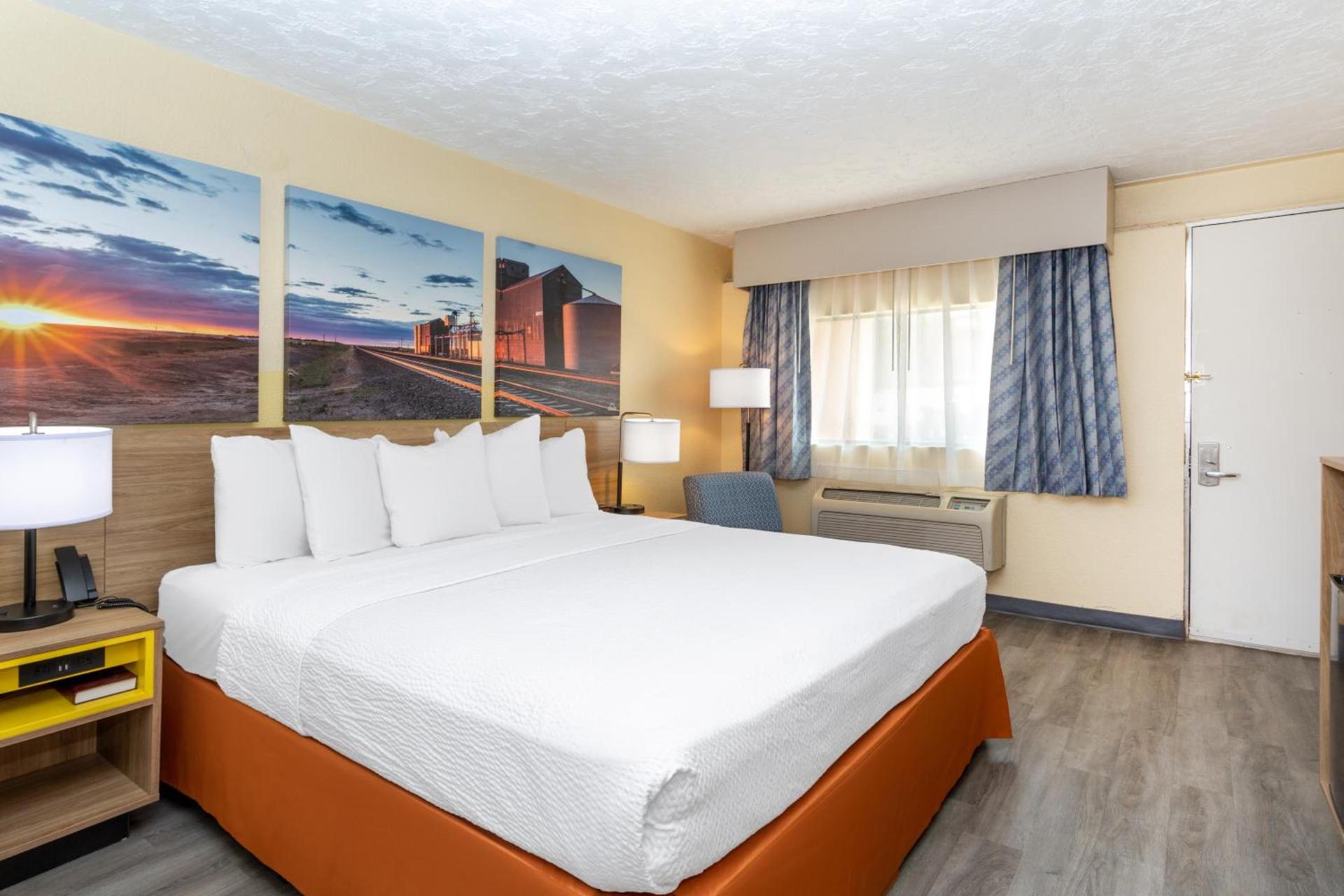 Days Inn & Suites by Wyndham Clovis photo 54