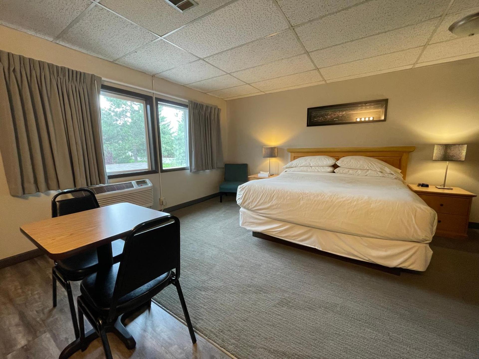 Boulder Twin Lakes Inn photo 18