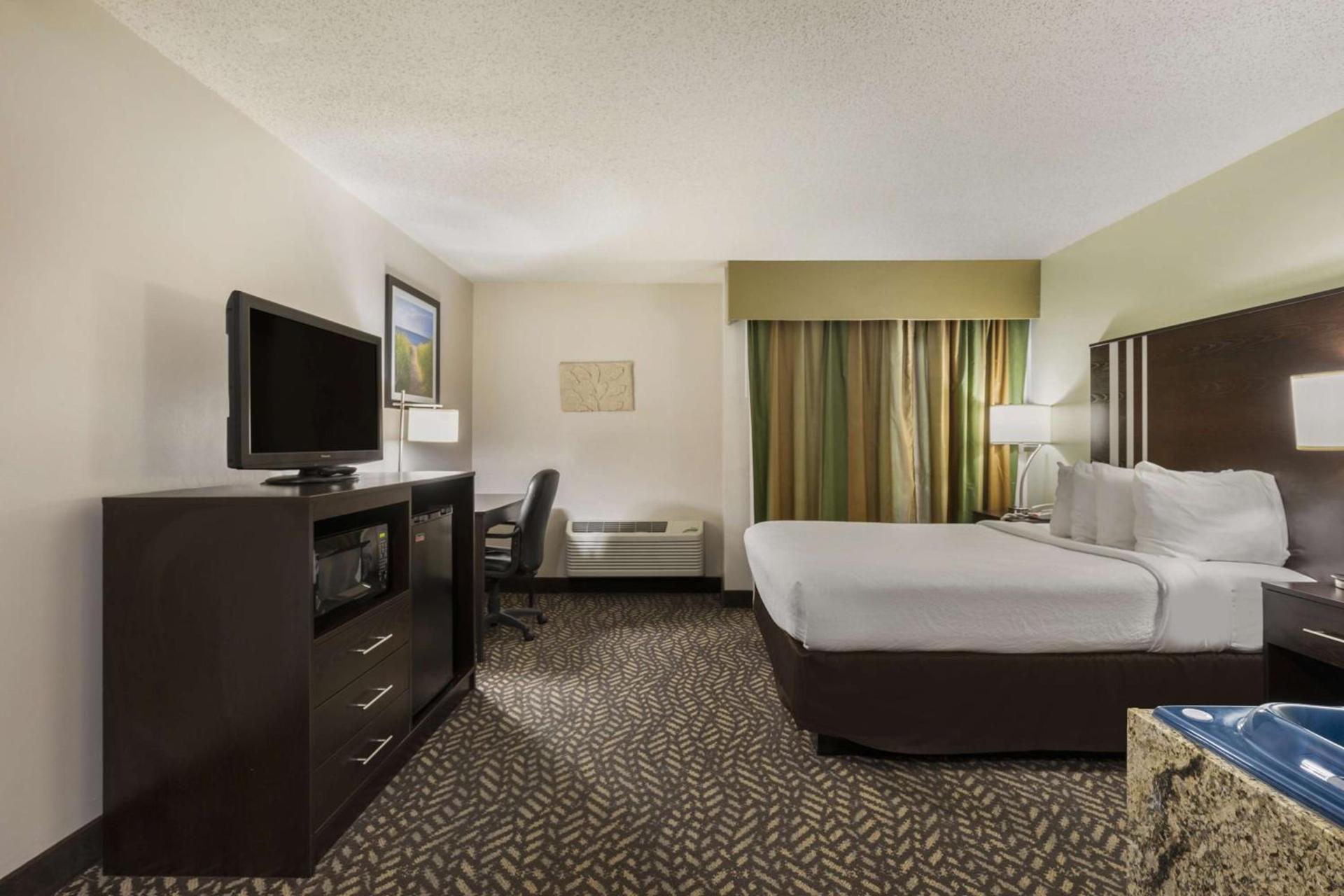 Best Western Indian Oak photo 21