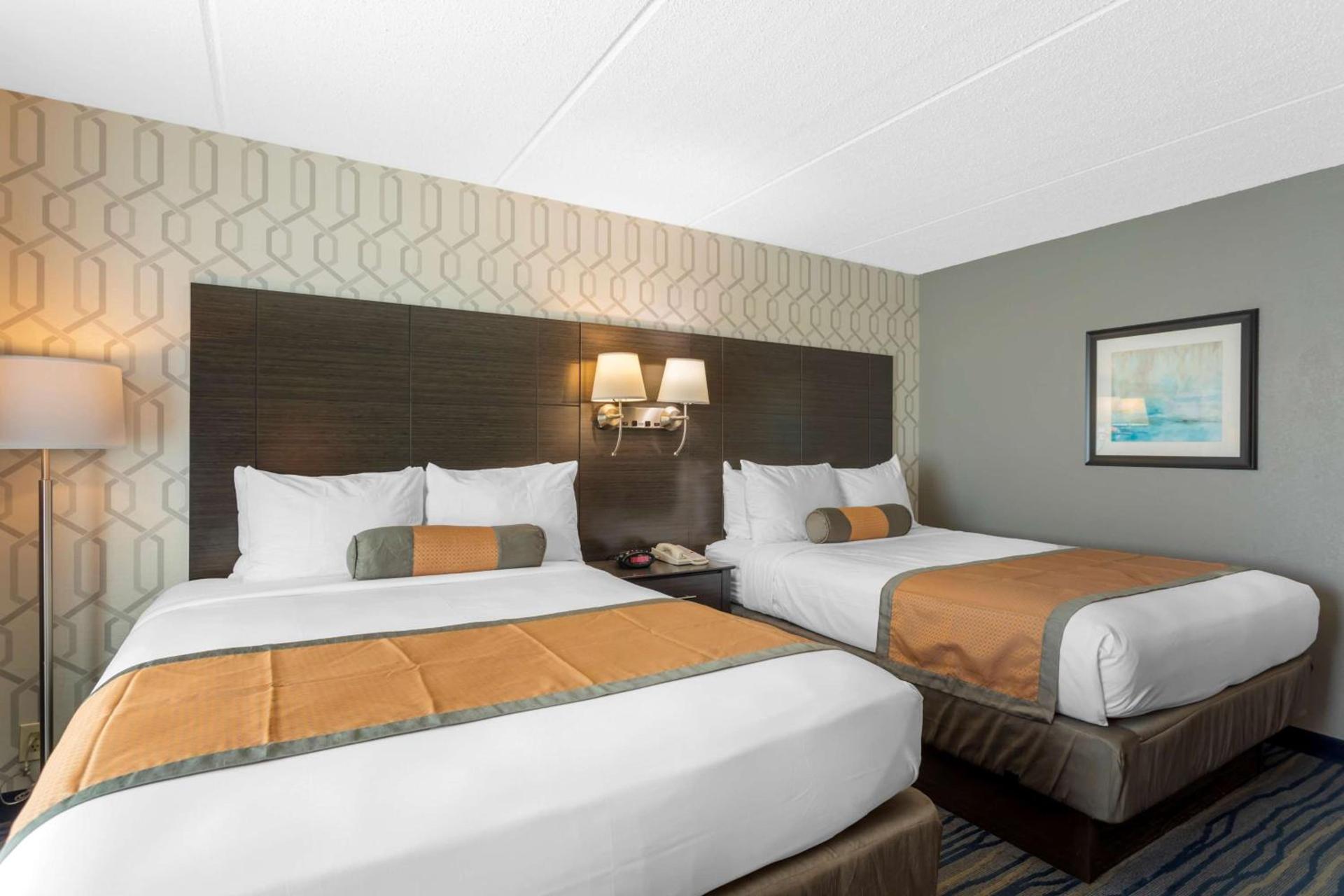 Best Western Plus Bowling Green photo 16