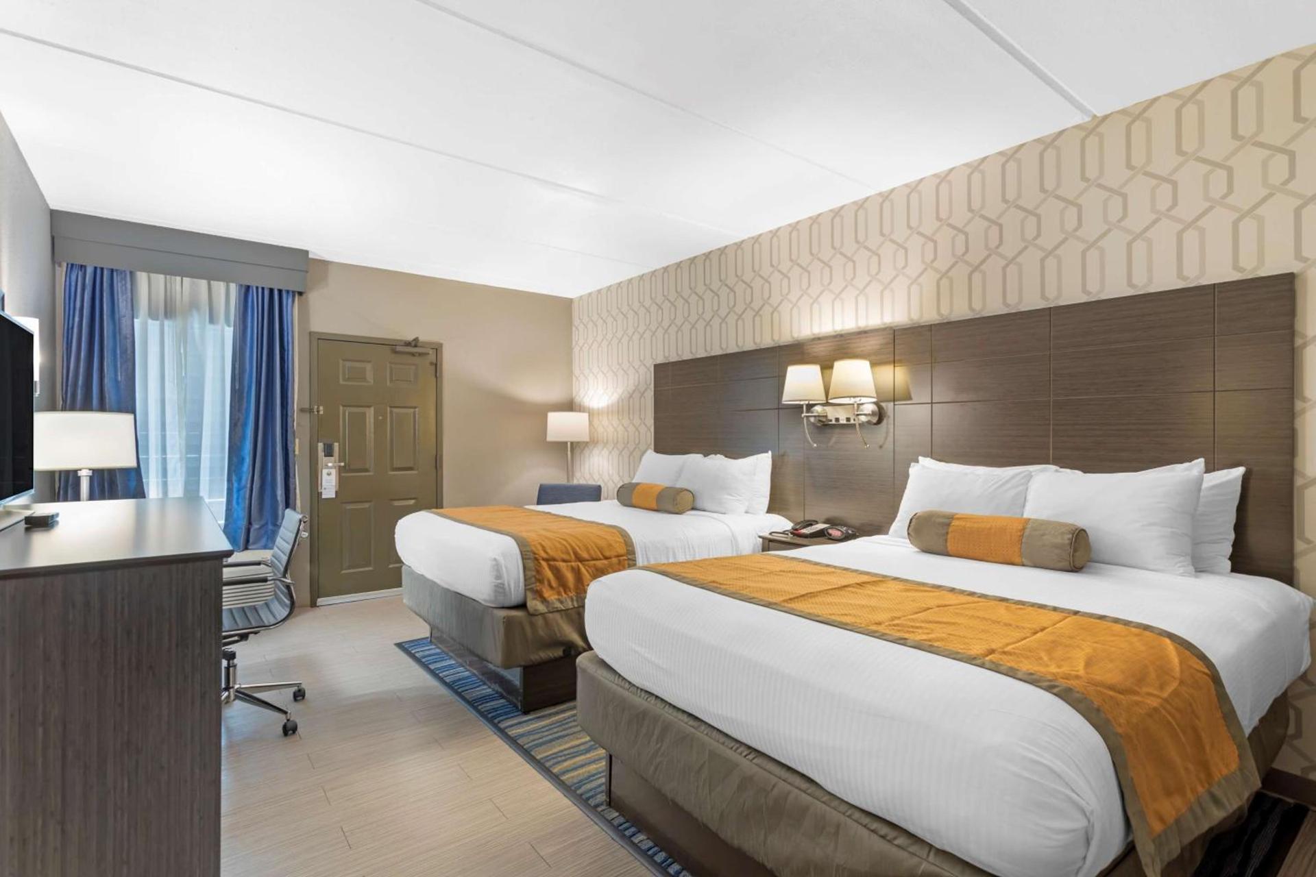 Best Western Plus Bowling Green photo 3