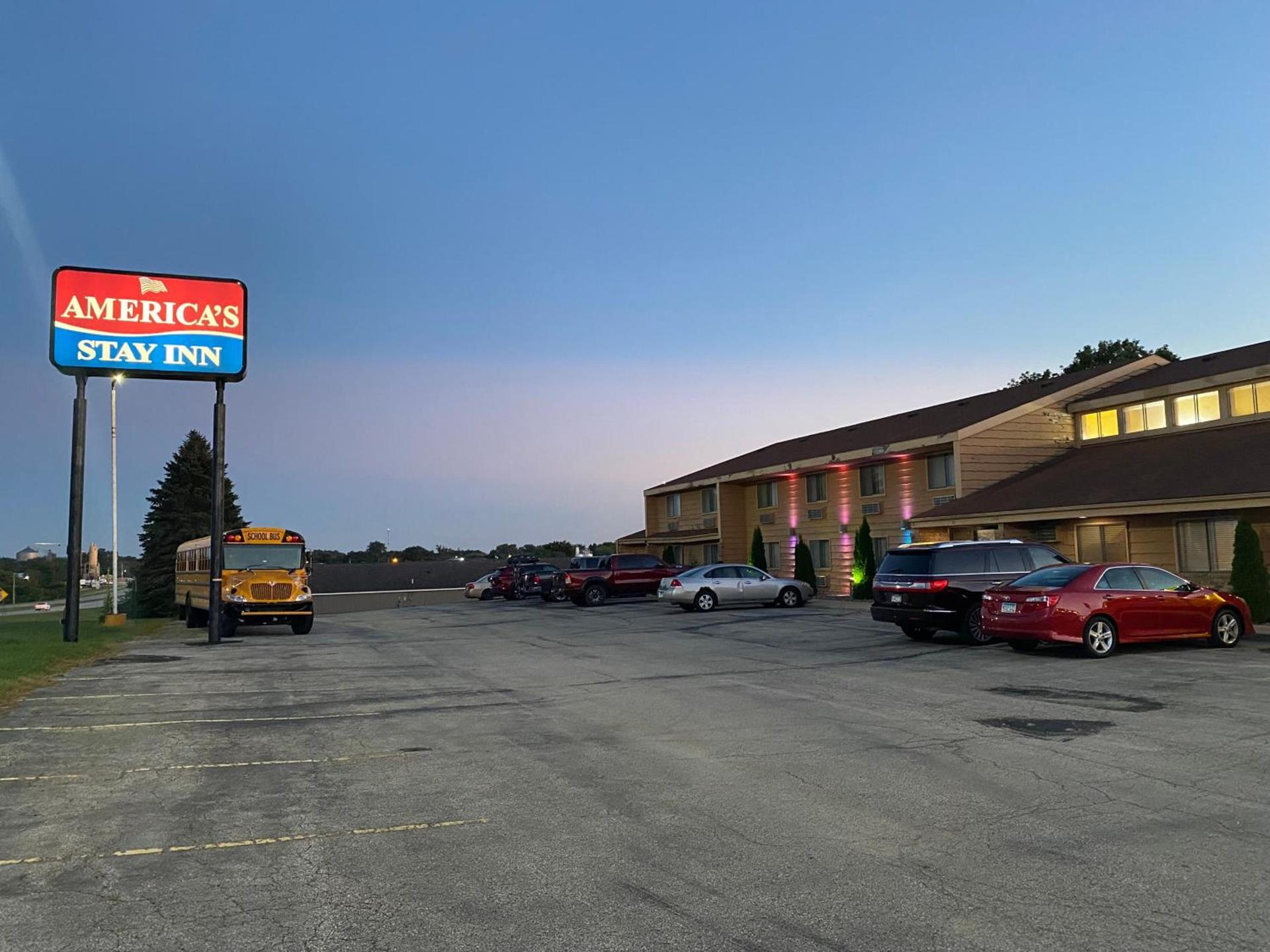 America's Stay Inn Stewartville photo 1