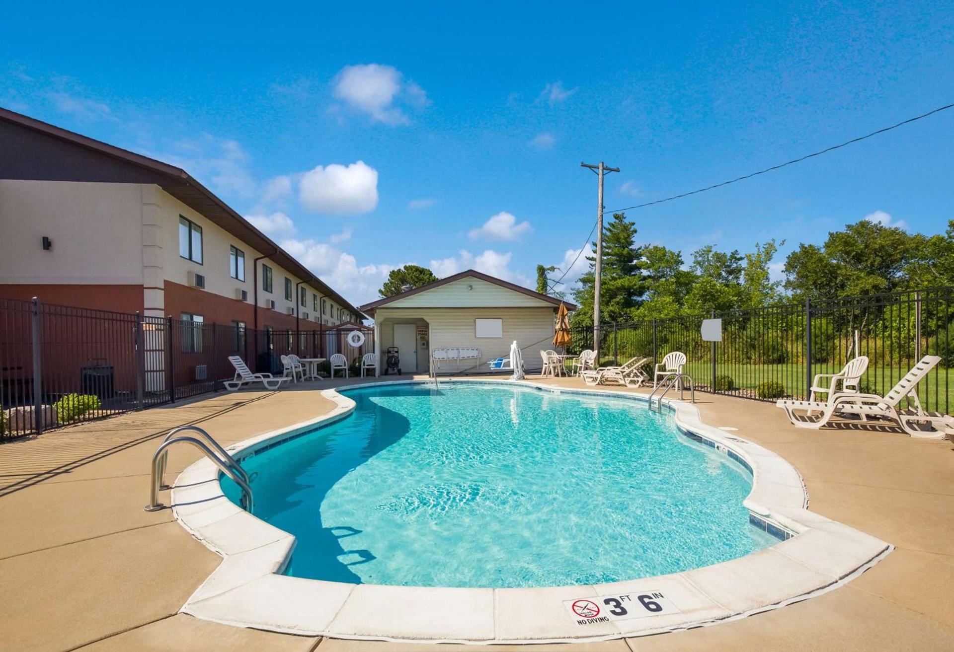Best Western U.S. Inn photo 32