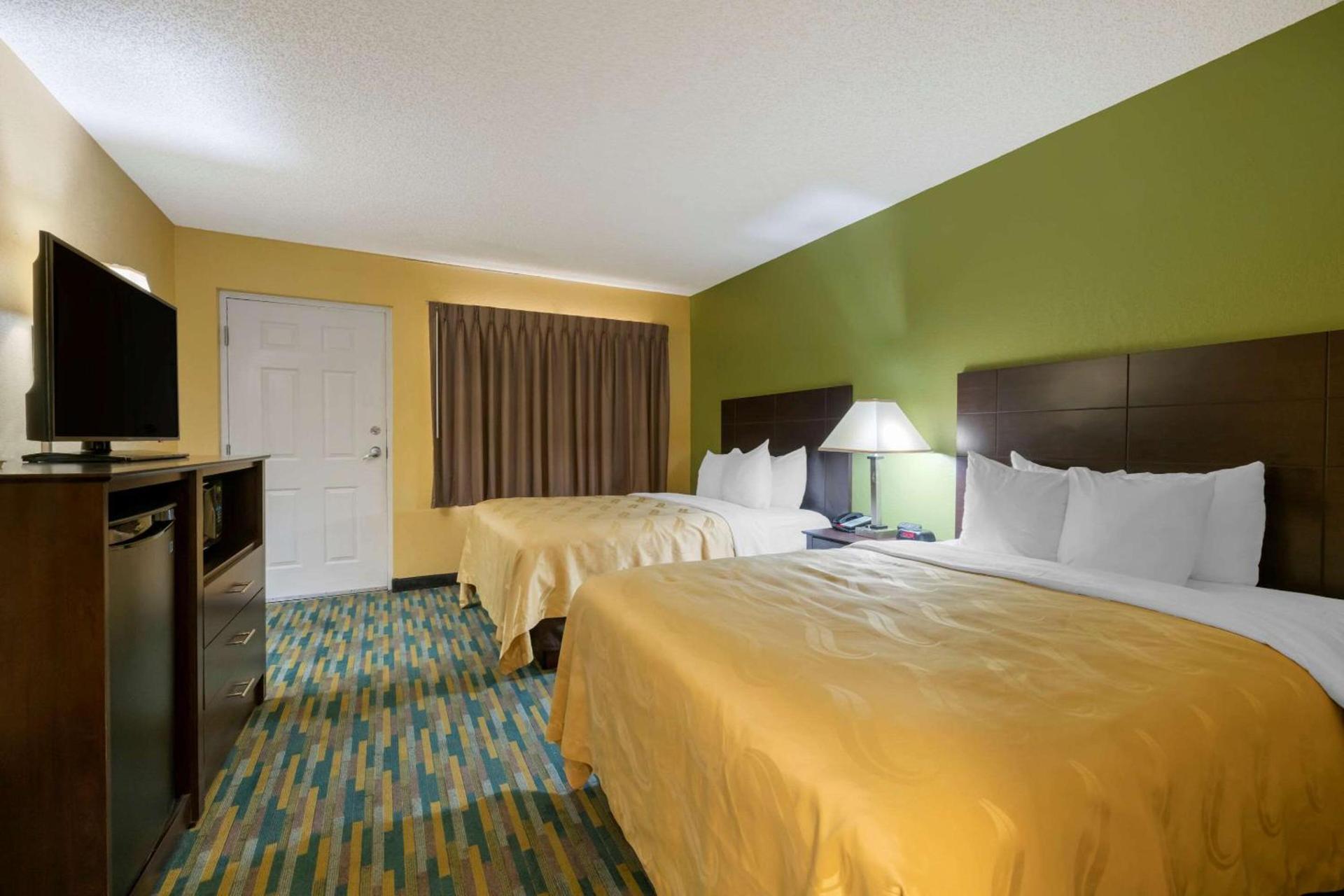 Quality Inn & Suites Mt Dora North photo 18