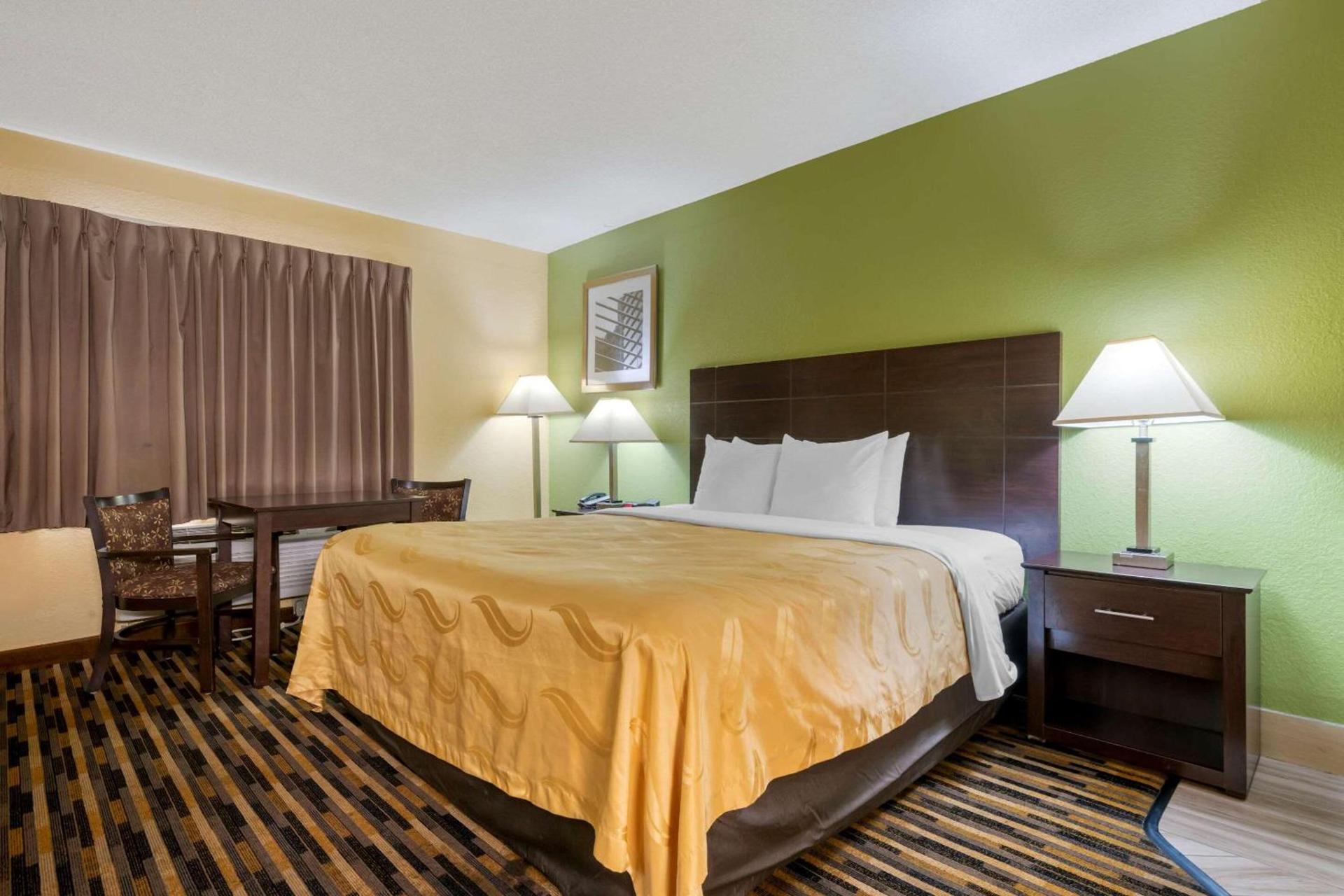 Quality Inn & Suites Mt Dora North photo 25