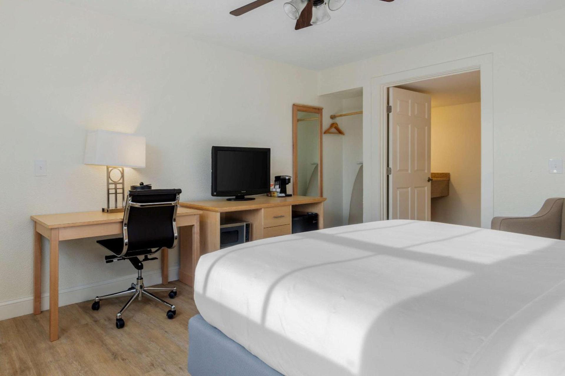 Seasider Motel photo 9