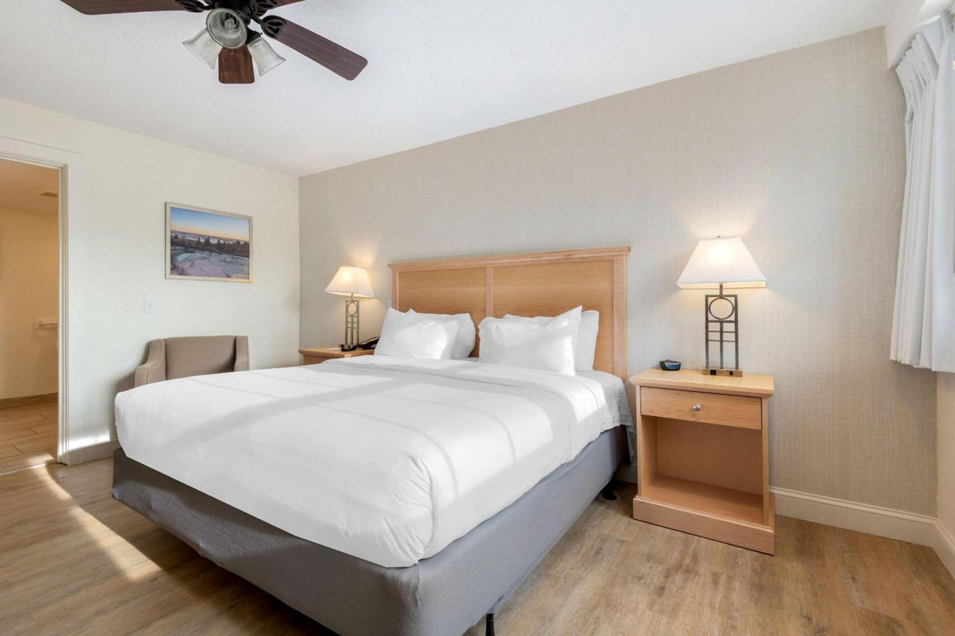 Seasider Motel photo 10