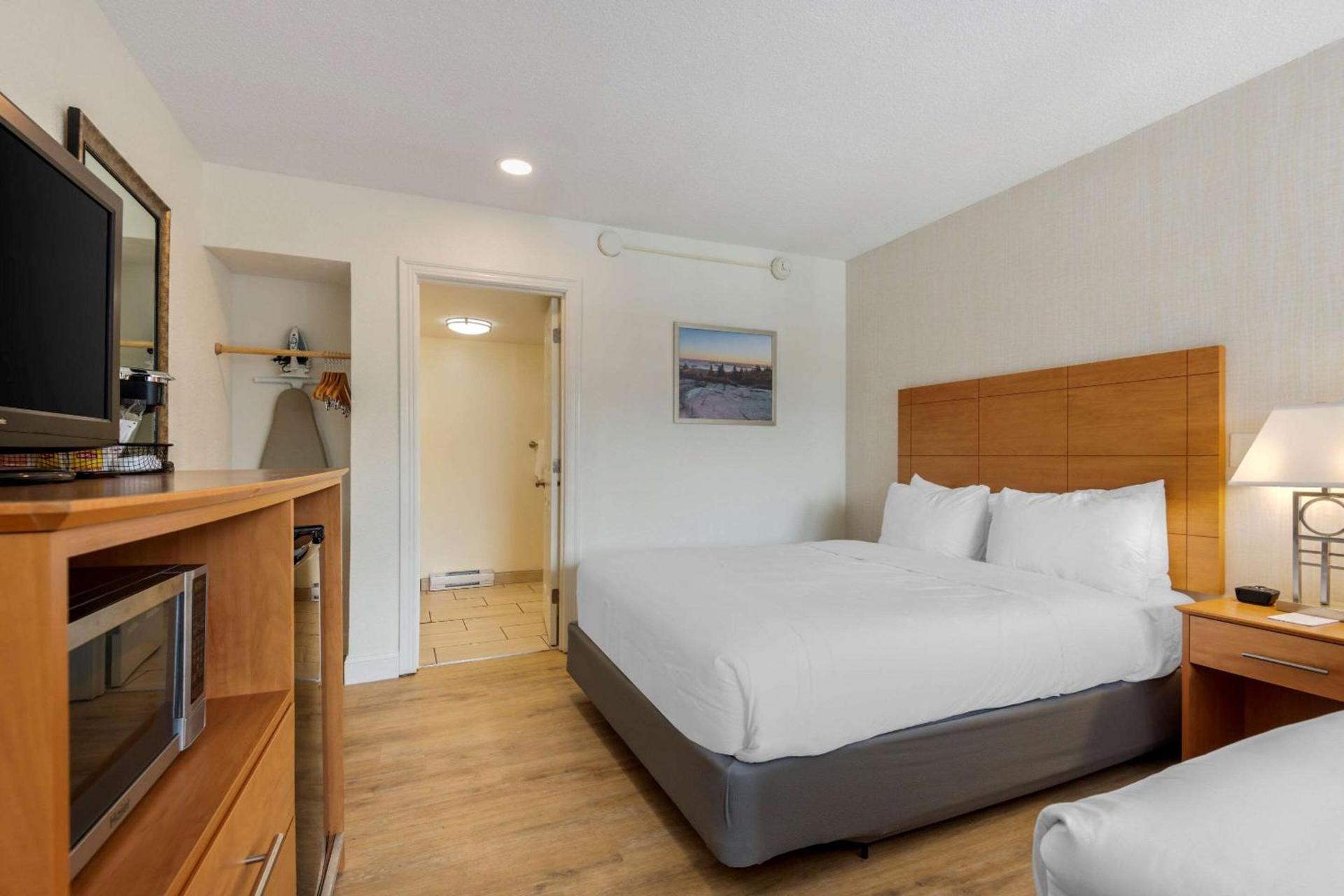 Seasider Motel photo 25
