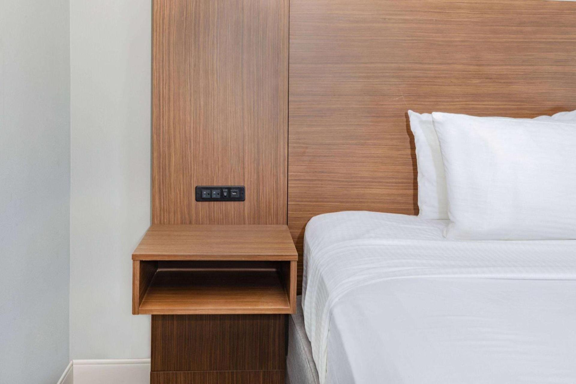 Hawthorn Extended Stay by Wyndham Ardmore photo 15