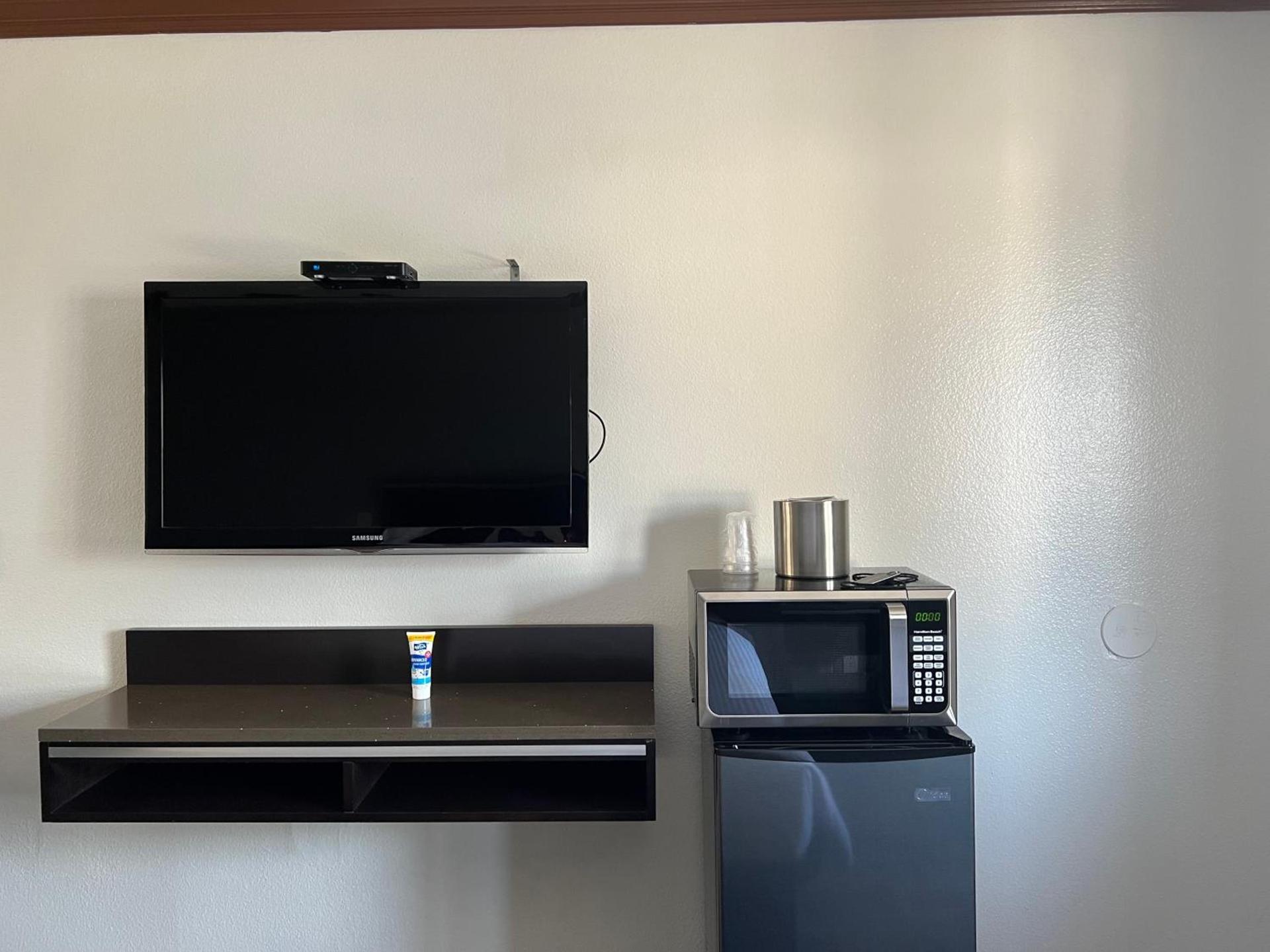 Starlight Inn Huntington Beach photo 10